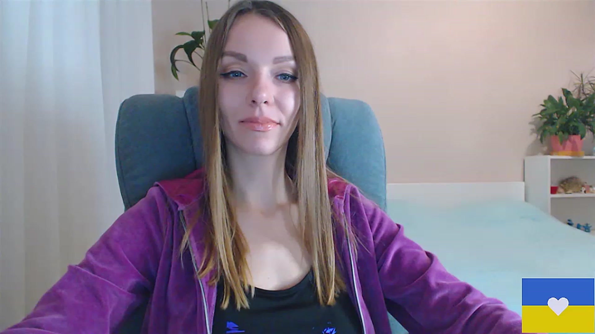 Gallery image thumbnail from Divine_Phenix's myfreecams stream on, 01/15/2023, 19:07 image 1 of 20