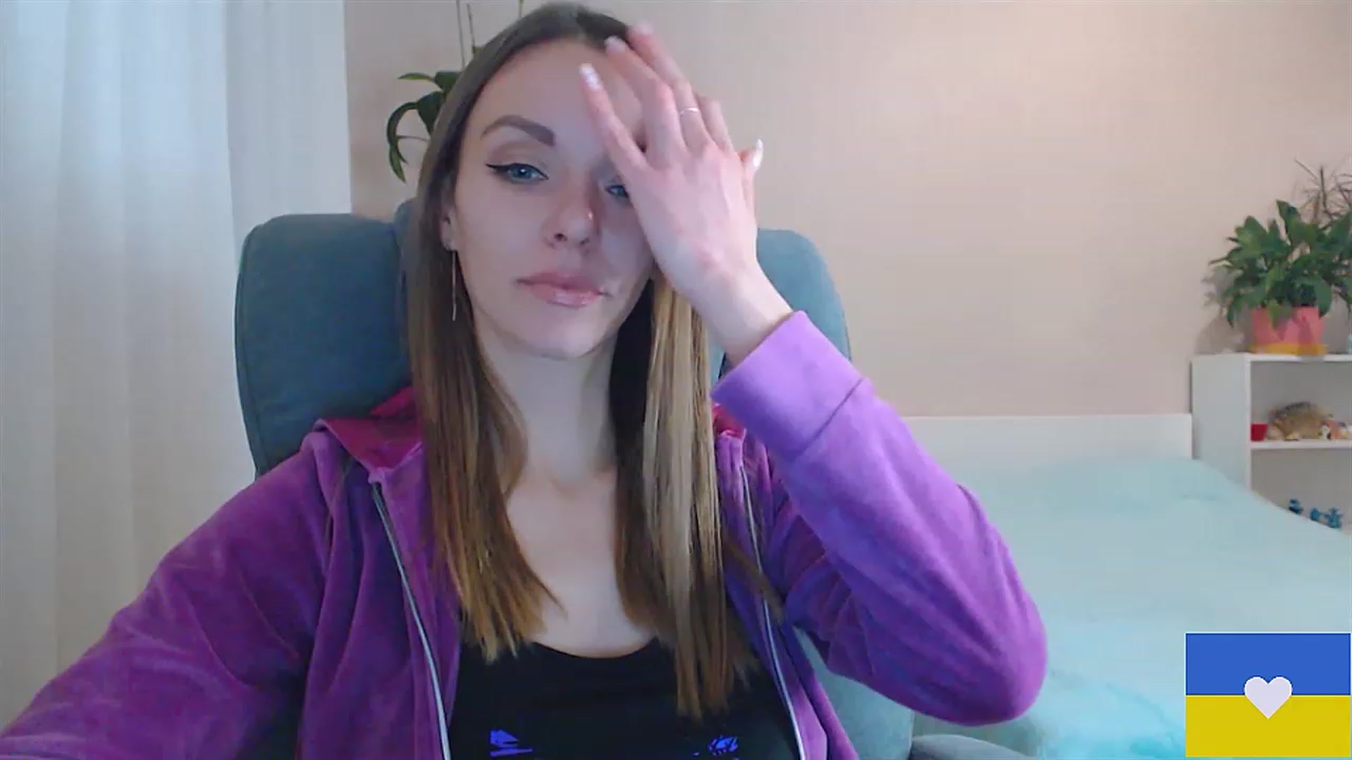 Gallery image thumbnail from Divine_Phenix's myfreecams stream on, 01/15/2023, 19:07 image 4 of 20