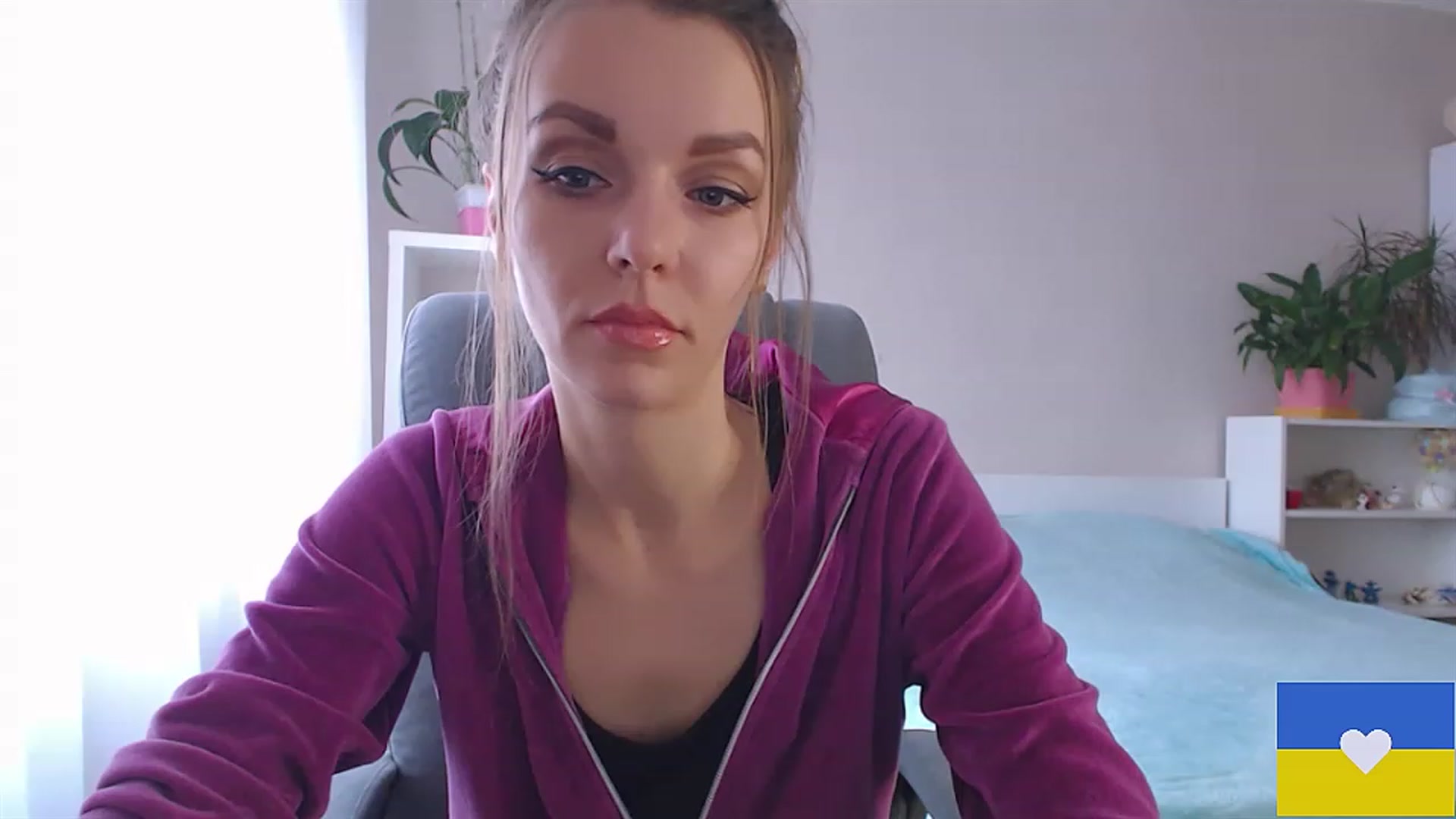 Gallery image thumbnail from Divine_Phenix's myfreecams stream on, 02/01/2023, 12:28 image 7 of 20
