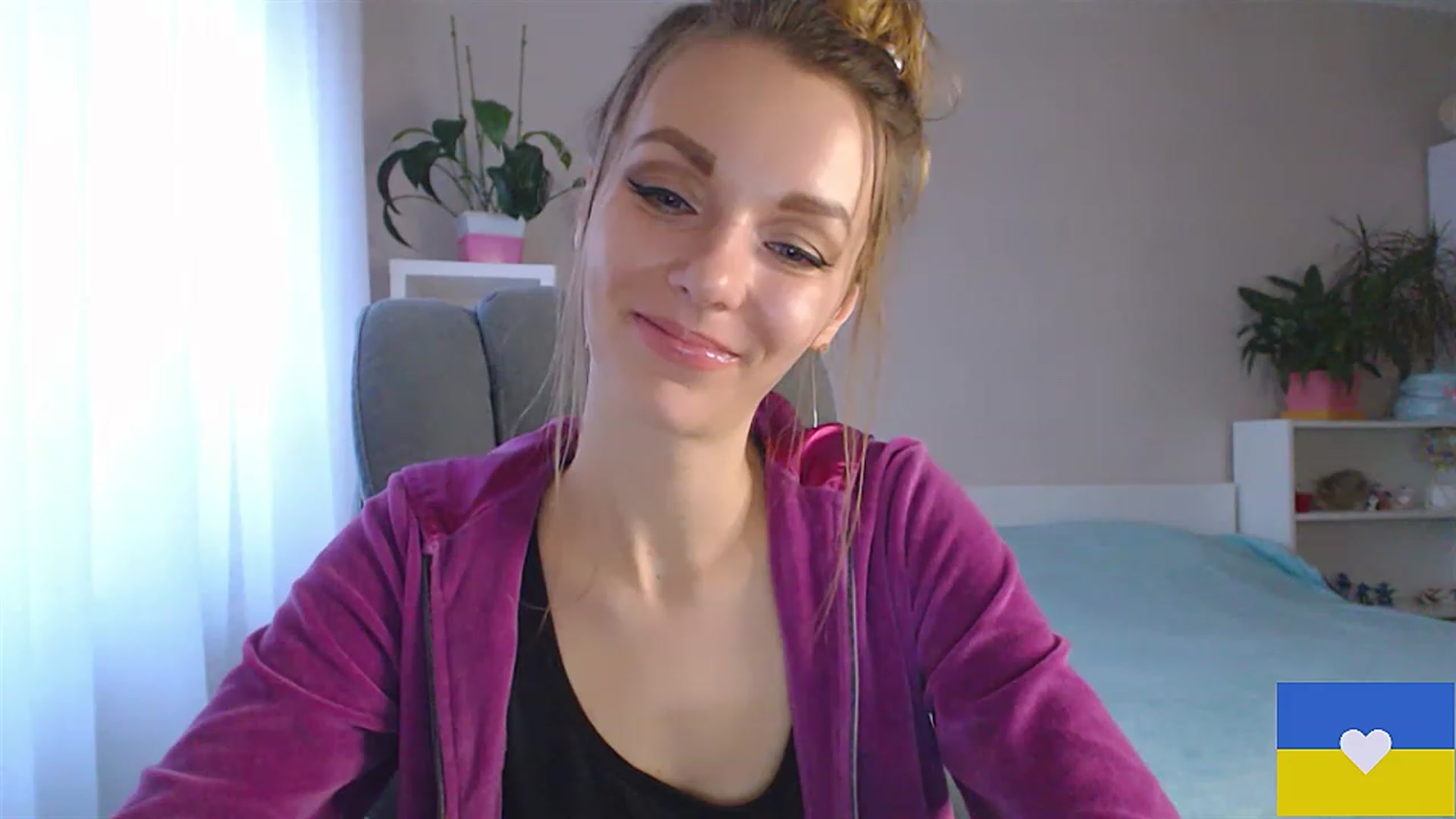 Gallery image thumbnail from Divine_Phenix's myfreecams stream on, 02/01/2023, 14:08 image 20 of 20