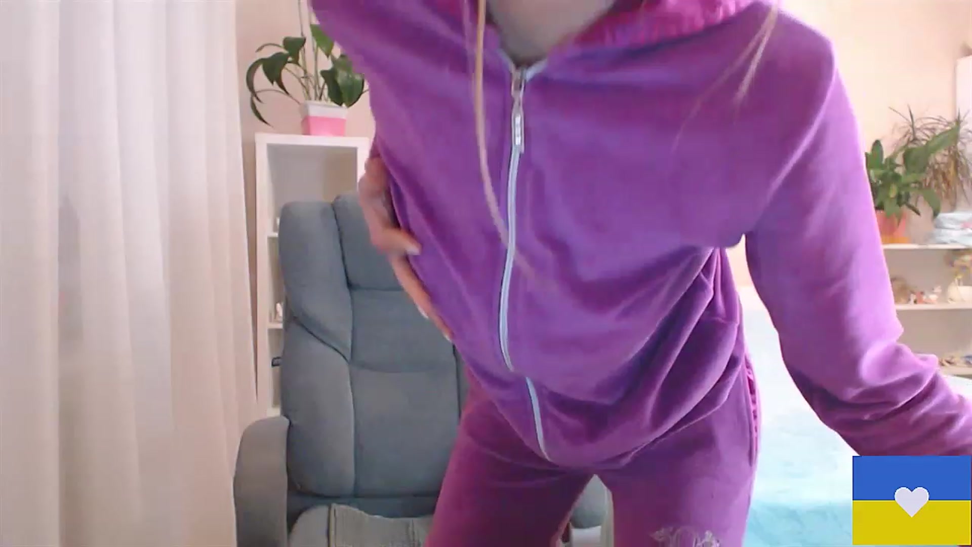 Gallery image thumbnail from Divine_Phenix's myfreecams stream on, 02/01/2023, 14:59 image 11 of 20