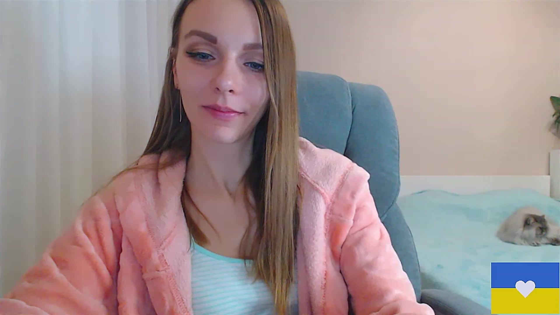Gallery image thumbnail from Divine_Phenix's myfreecams stream on, 02/04/2023, 22:07 image 4 of 20