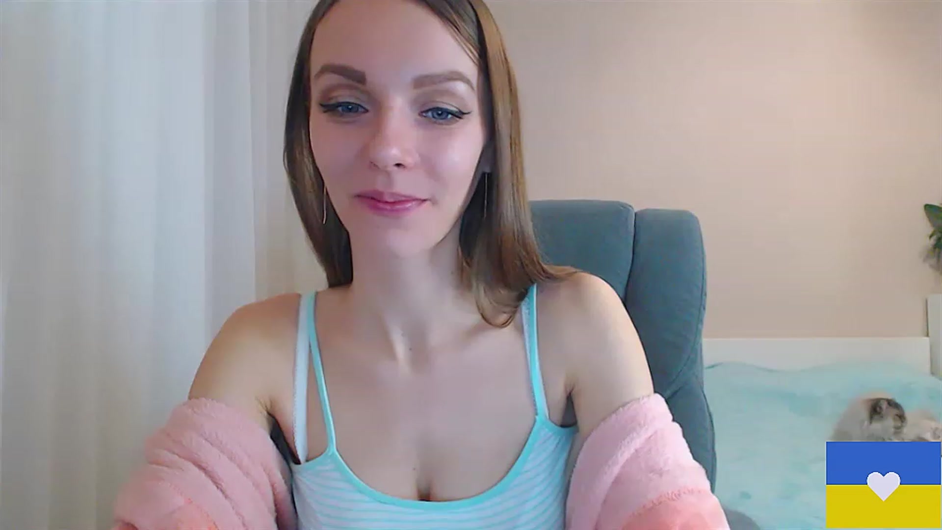 Gallery image thumbnail from Divine_Phenix's myfreecams stream on, 02/04/2023, 22:07 image 10 of 20