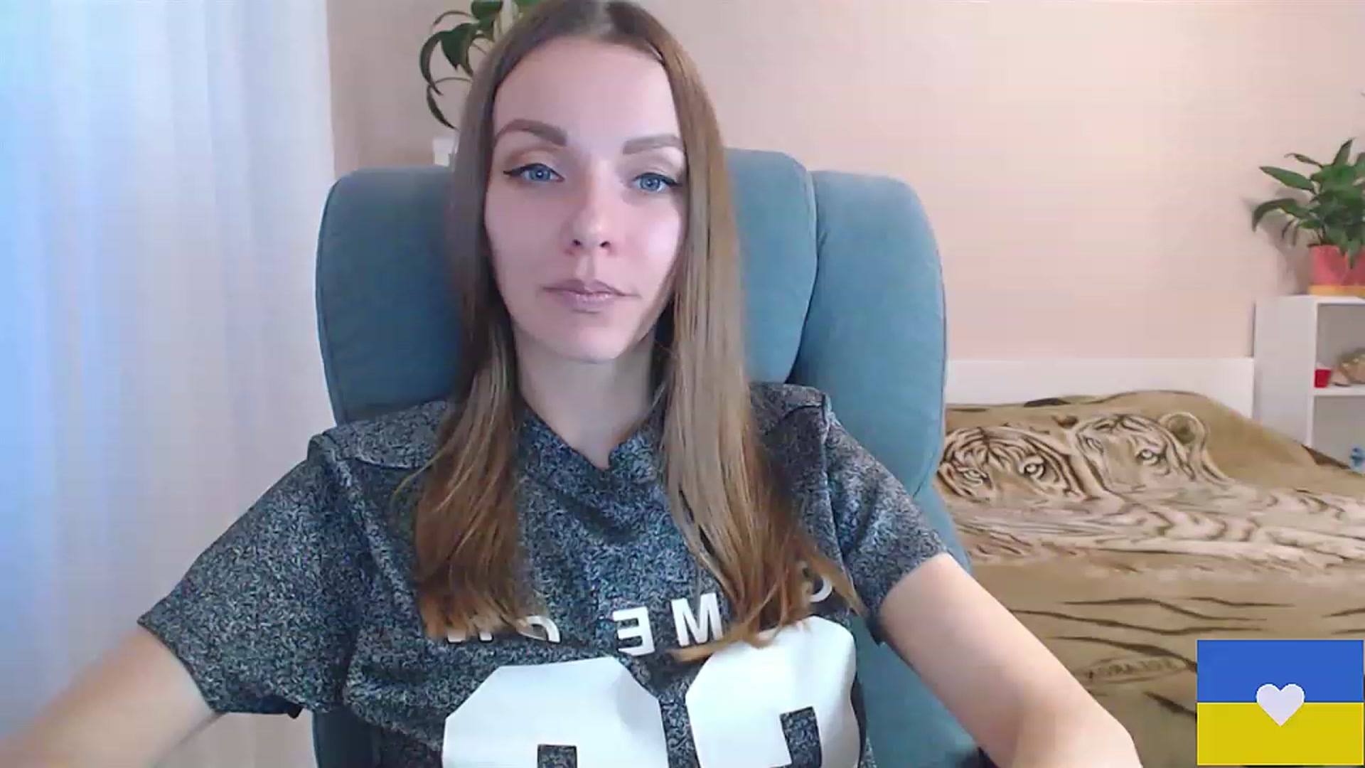 Gallery image thumbnail from Divine_Phenix's myfreecams stream on, 02/05/2023, 15:18 image 5 of 20