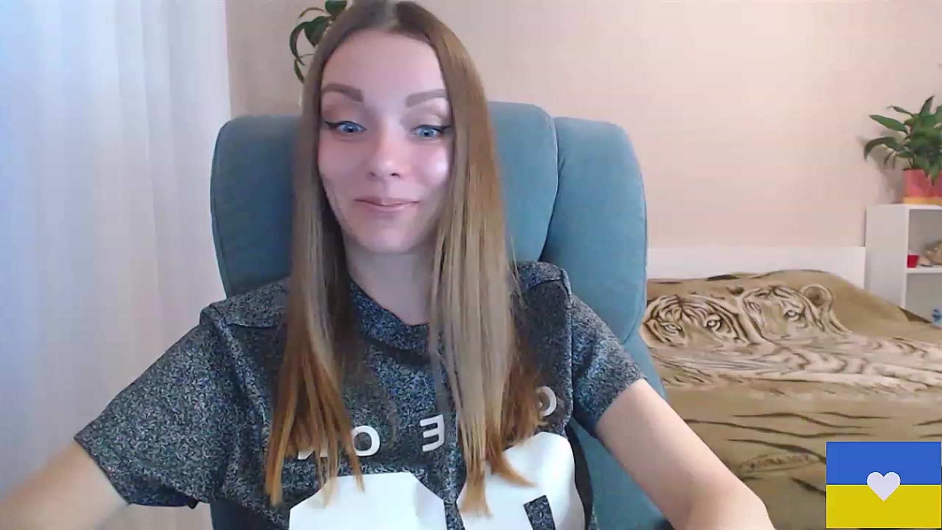Gallery image thumbnail from Divine_Phenix's myfreecams stream on, 02/05/2023, 15:18 image 12 of 20