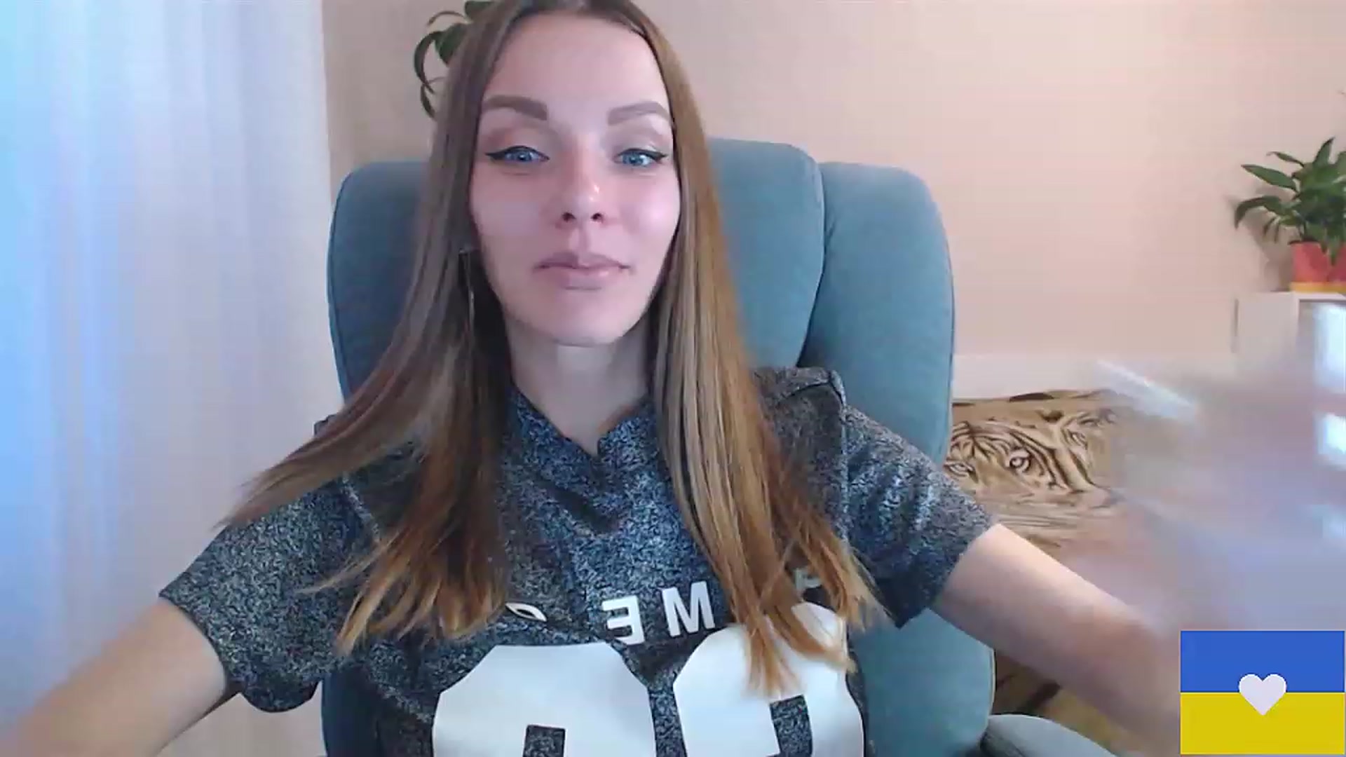Gallery image thumbnail from Divine_Phenix's myfreecams stream on, 02/05/2023, 15:18 image 1 of 20