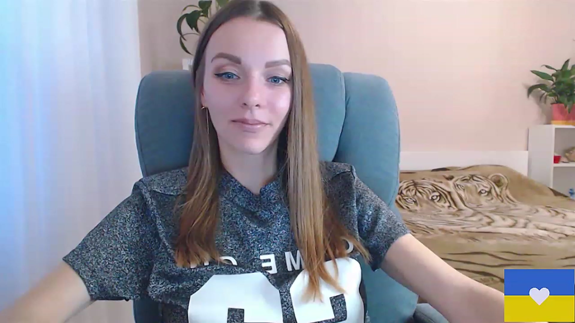 Gallery image thumbnail from Divine_Phenix's myfreecams stream on, 02/05/2023, 15:18 image 2 of 20