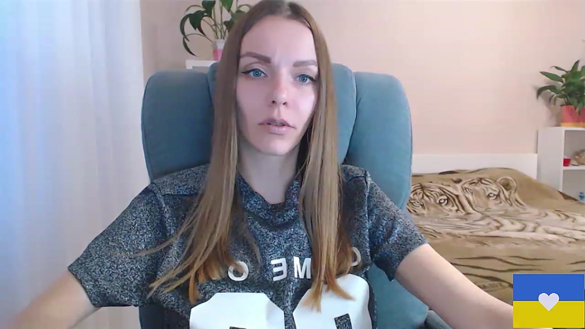 Gallery image thumbnail from Divine_Phenix's myfreecams stream on, 02/05/2023, 15:18 image 8 of 20