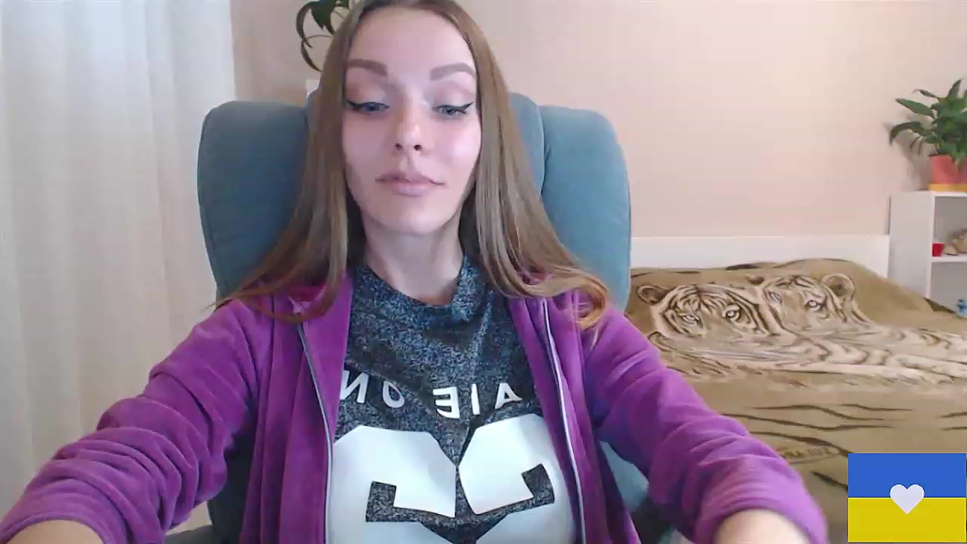 Gallery image thumbnail from Divine_Phenix's myfreecams stream on, 02/05/2023, 16:30 image 1 of 20