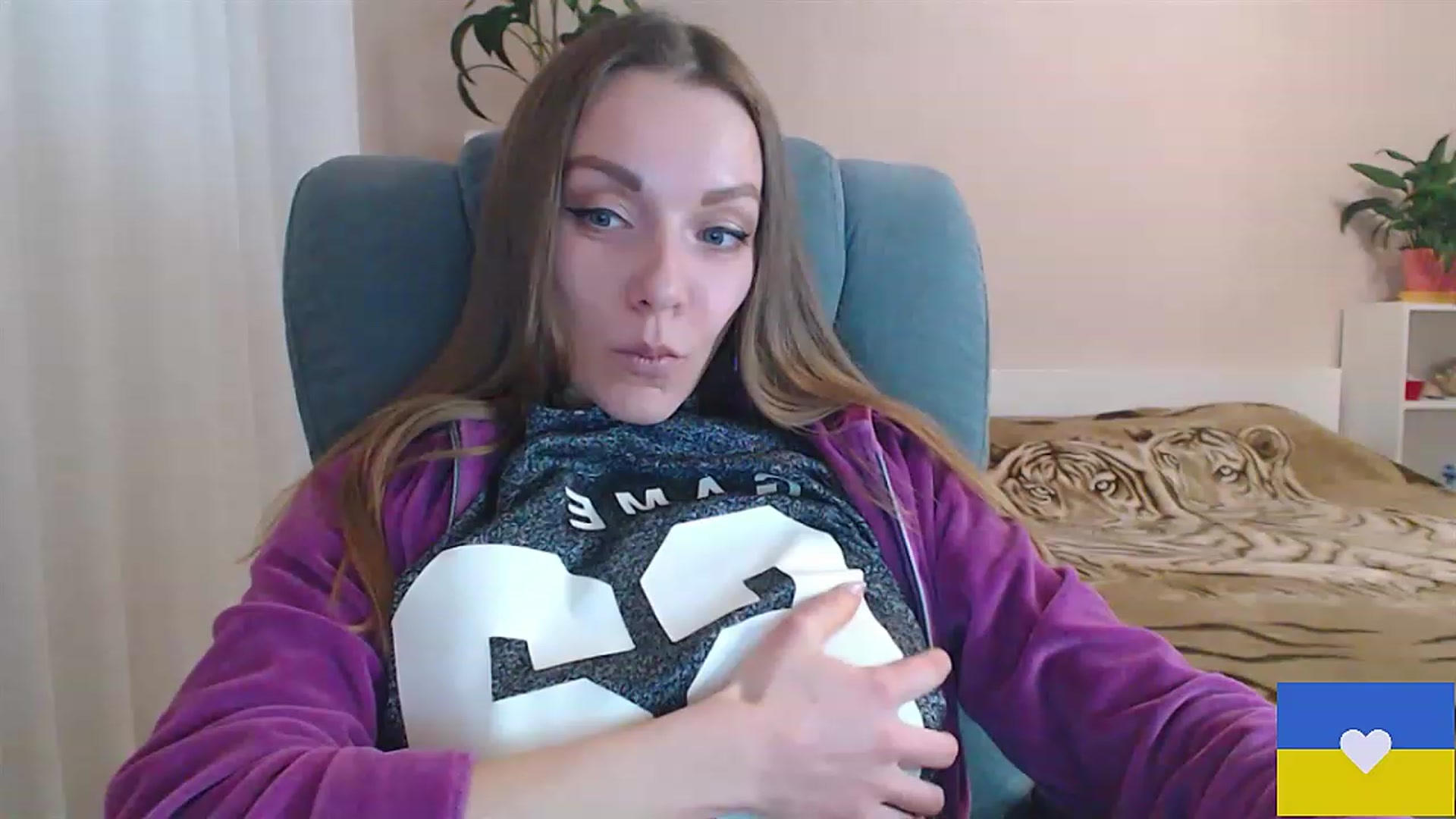 Gallery image thumbnail from Divine_Phenix's myfreecams stream on, 02/05/2023, 16:30 image 18 of 20