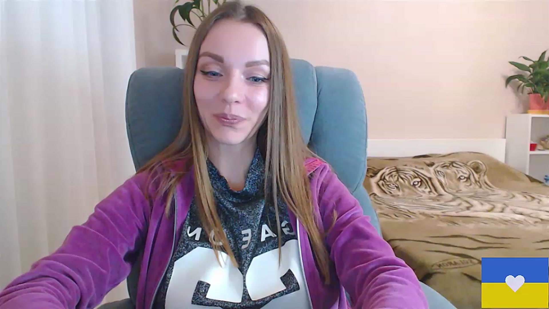 Gallery image thumbnail from Divine_Phenix's myfreecams stream on, 02/05/2023, 16:30 image 13 of 20