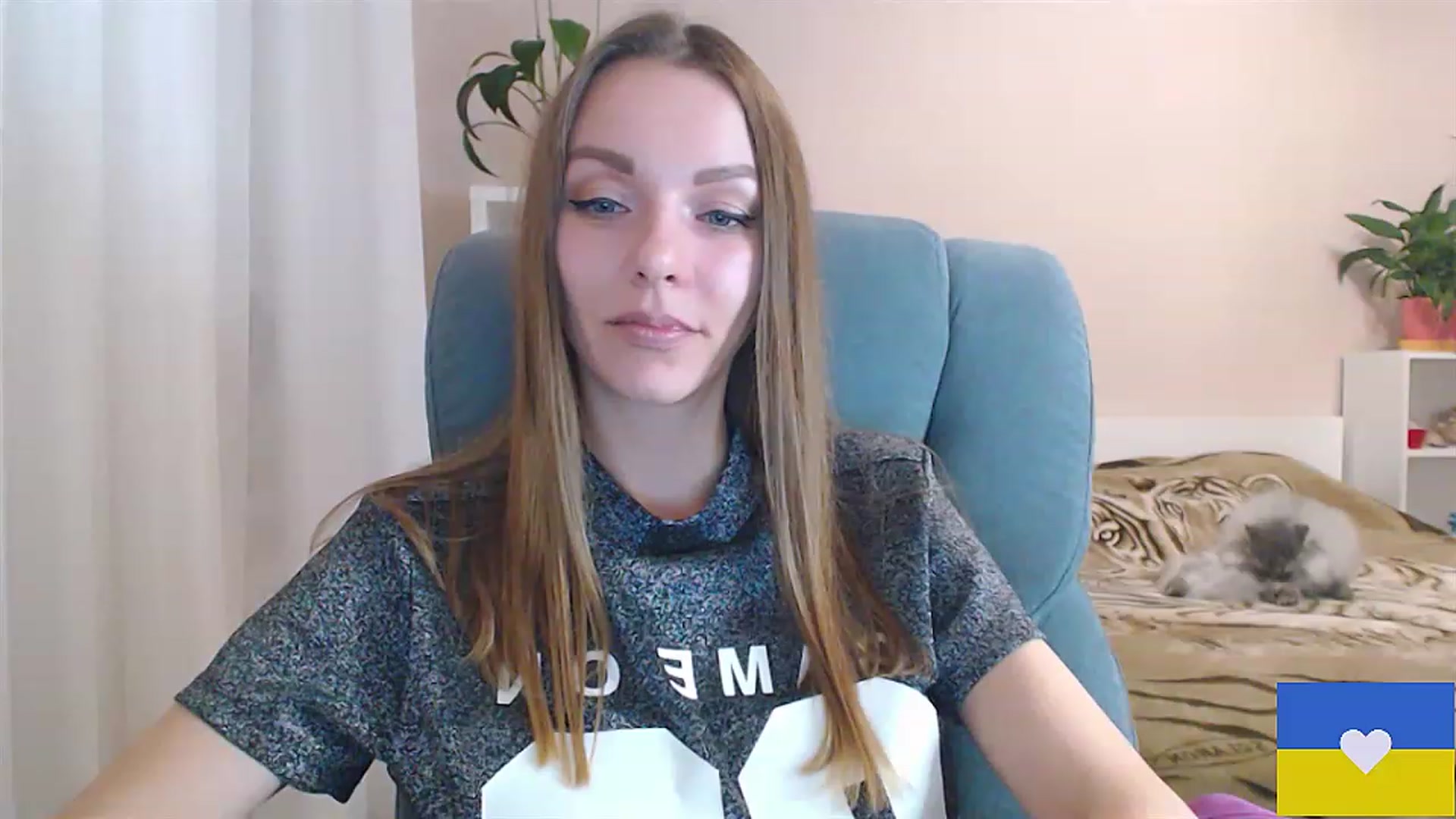 Gallery image thumbnail from Divine_Phenix's myfreecams stream on, 02/05/2023, 17:50 image 5 of 20