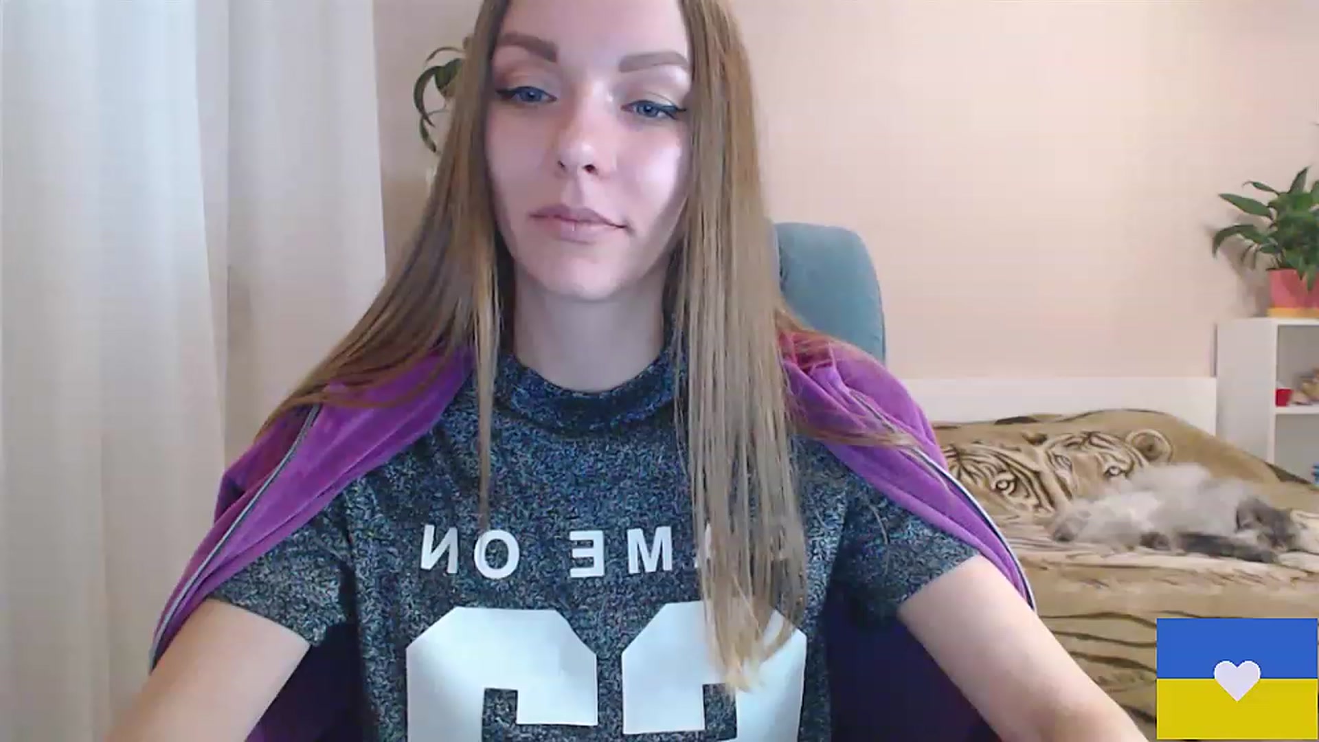 Gallery image thumbnail from Divine_Phenix's myfreecams stream on, 02/05/2023, 17:50 image 9 of 20