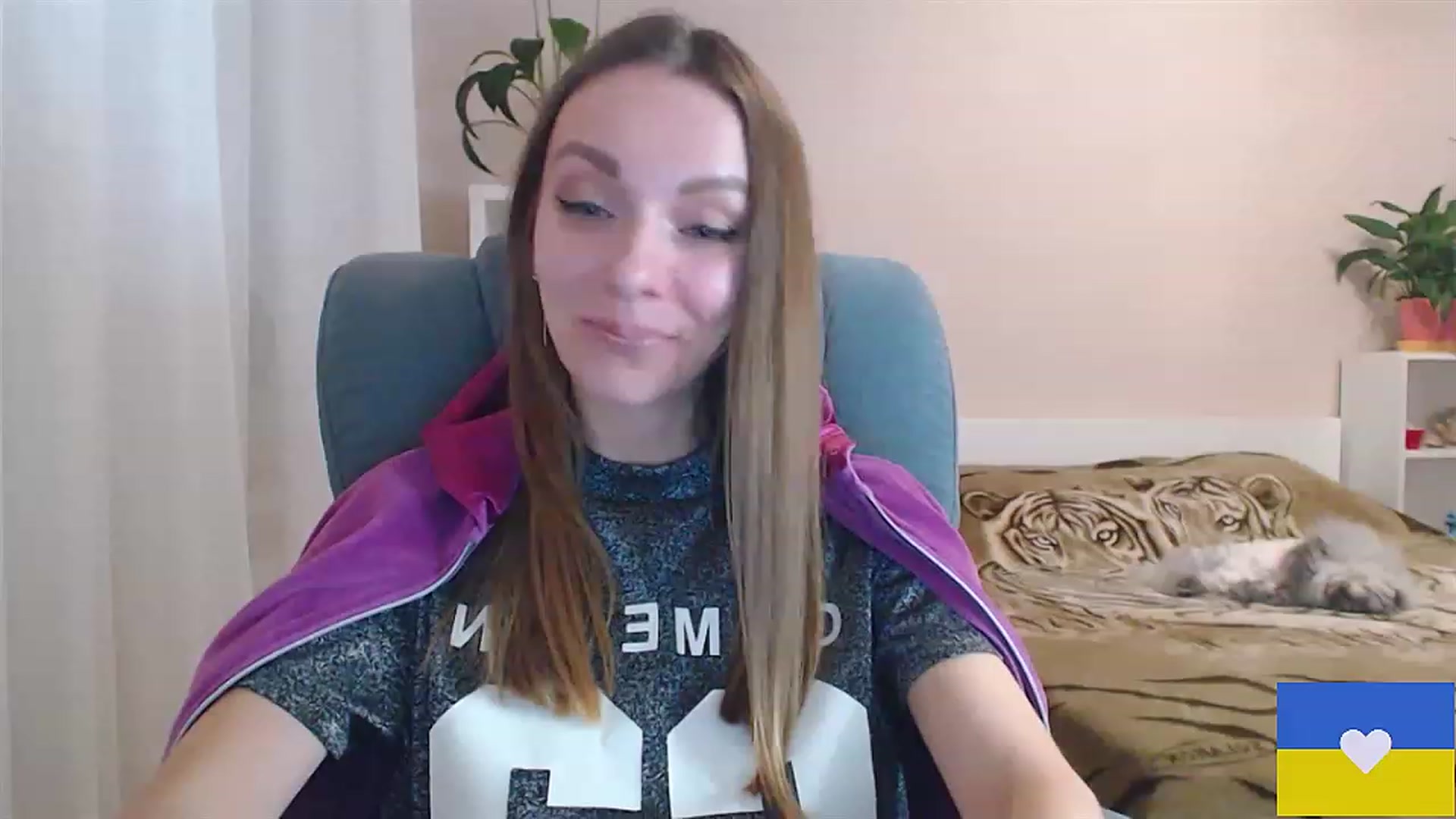 Gallery image thumbnail from Divine_Phenix's myfreecams stream on, 02/05/2023, 17:50 image 16 of 20