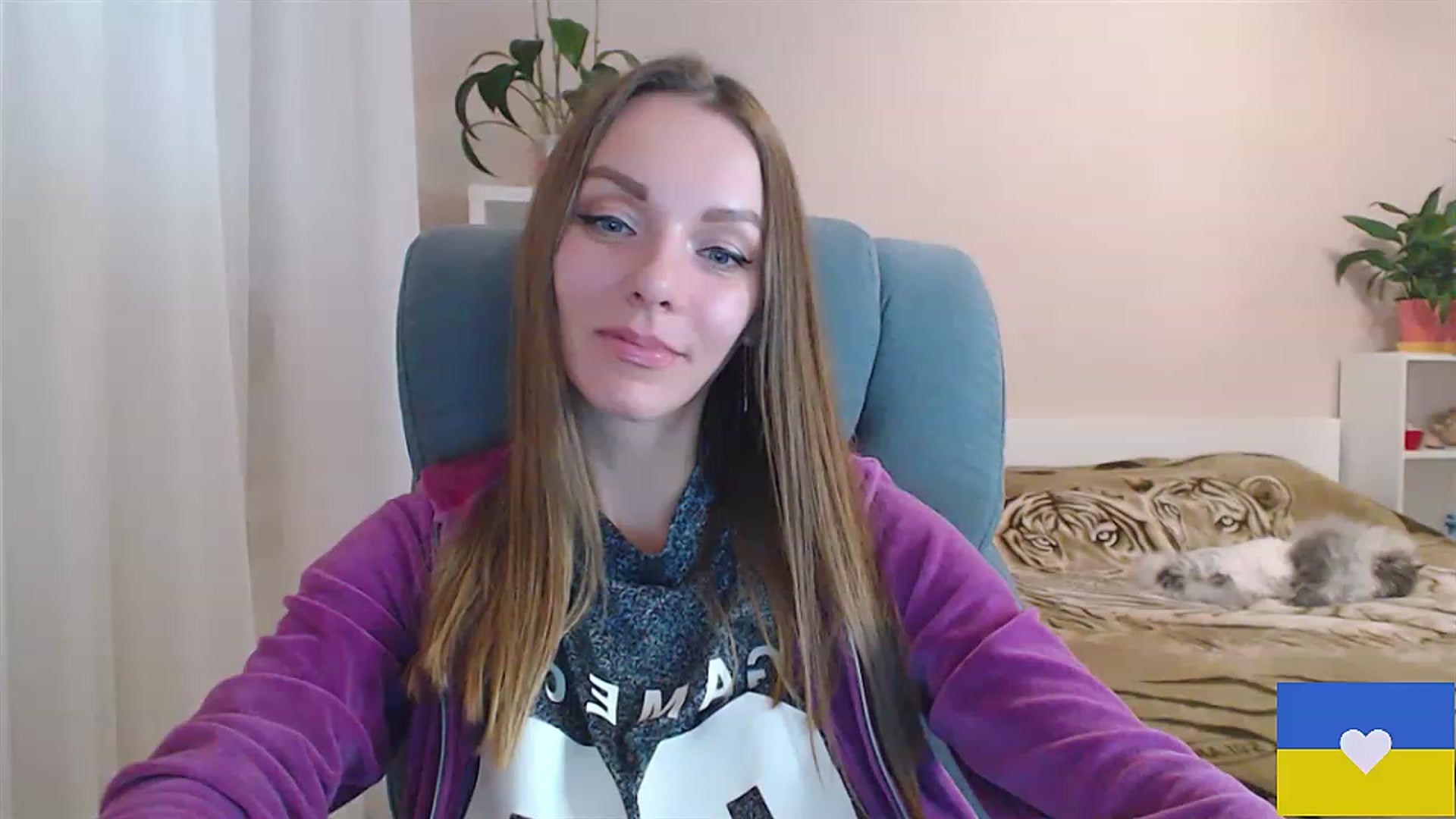 Gallery image thumbnail from Divine_Phenix's myfreecams stream on, 02/05/2023, 19:57 image 16 of 20