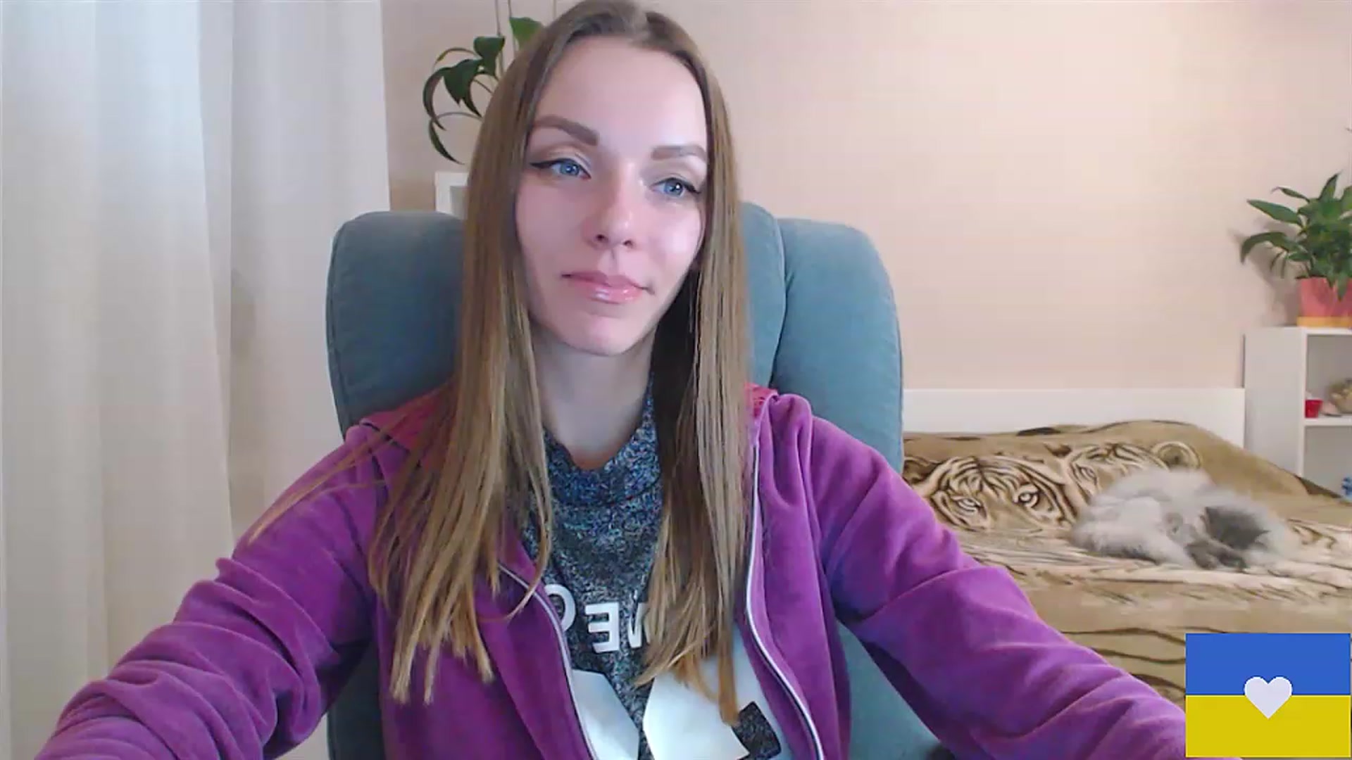 Gallery image thumbnail from Divine_Phenix's myfreecams stream on, 02/05/2023, 19:57 image 1 of 20