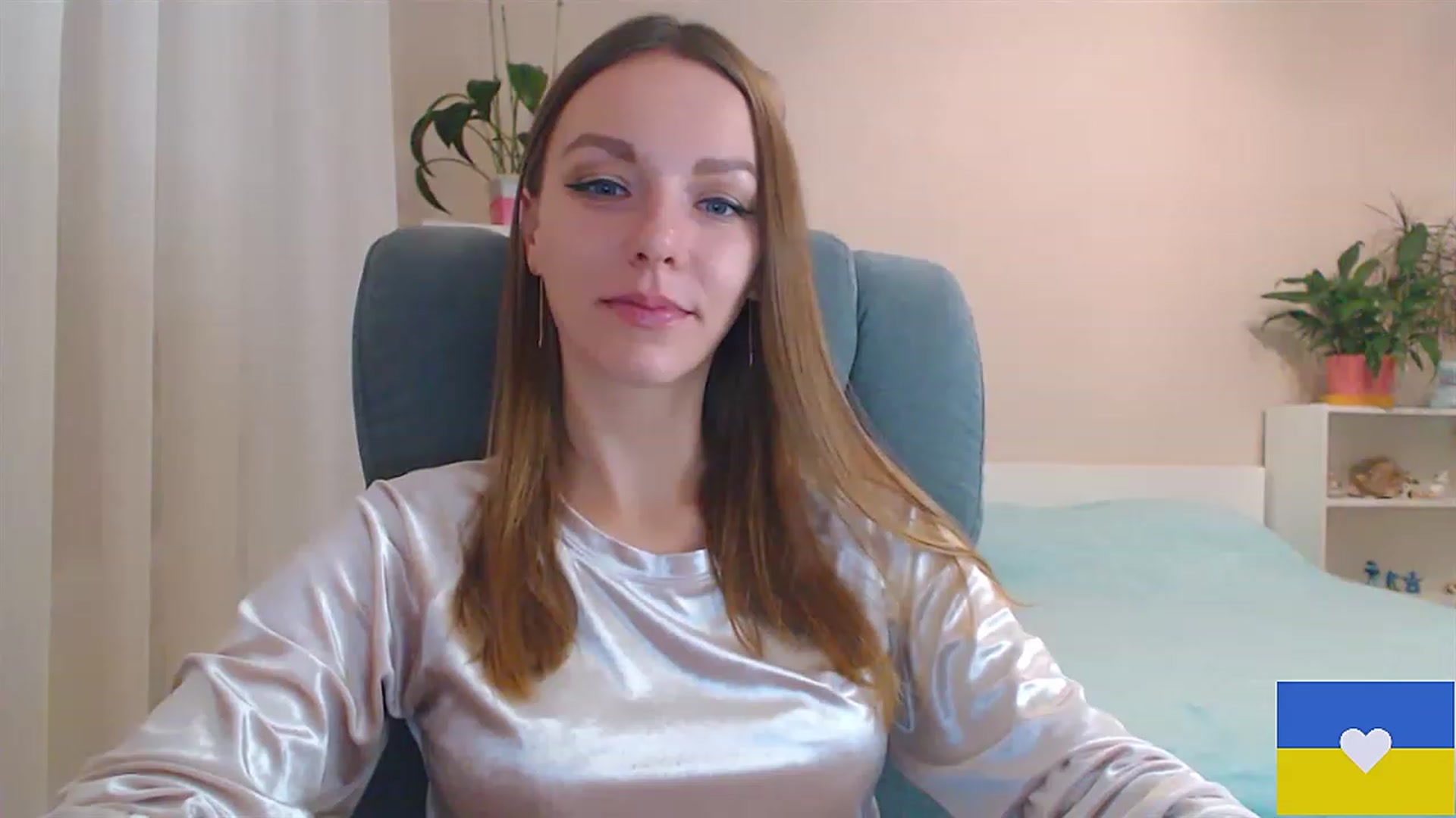 Gallery image thumbnail from Divine_Phenix's myfreecams stream on, 02/11/2023, 21:45 image 2 of 20