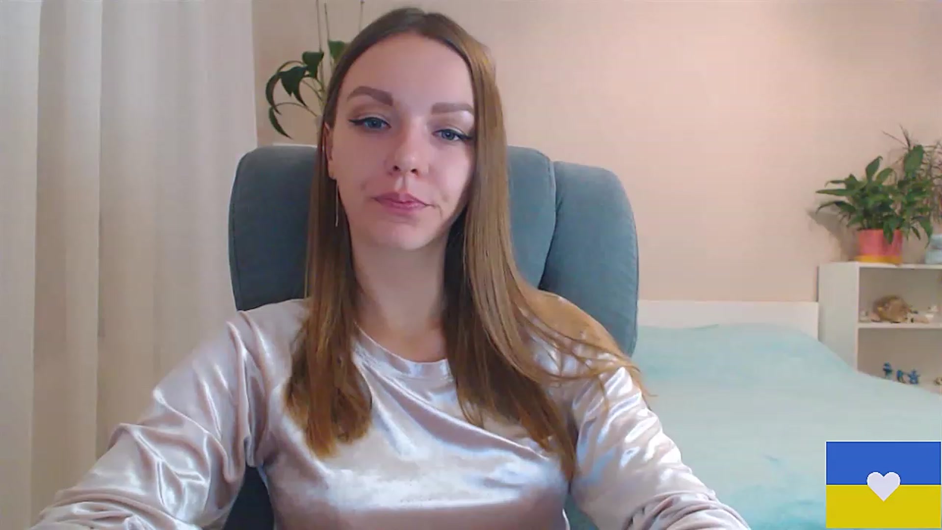 Gallery image thumbnail from Divine_Phenix's myfreecams stream on, 02/11/2023, 21:45 image 3 of 20