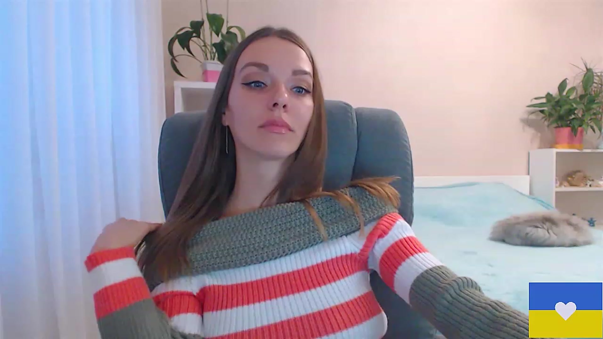 Gallery image thumbnail from Divine_Phenix's myfreecams stream on, 02/13/2023, 15:34 image 10 of 20
