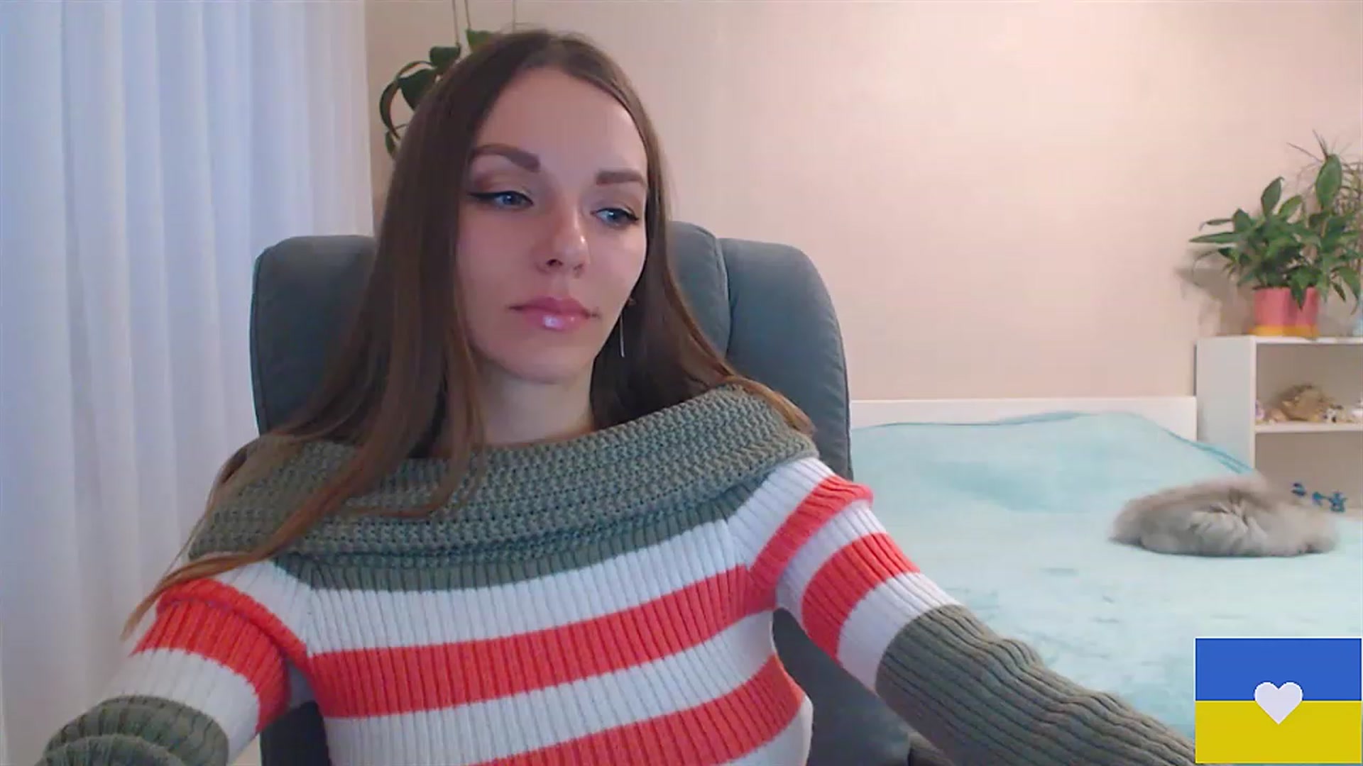 Gallery image thumbnail from Divine_Phenix's myfreecams stream on, 02/13/2023, 15:34 image 14 of 20