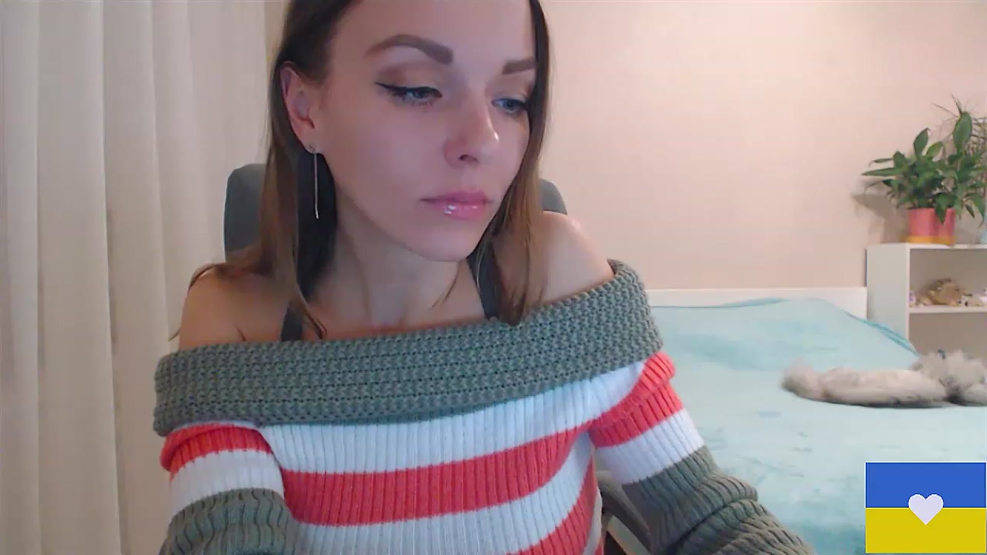 Gallery image thumbnail from Divine_Phenix's myfreecams stream on, 02/13/2023, 15:34 image 18 of 20