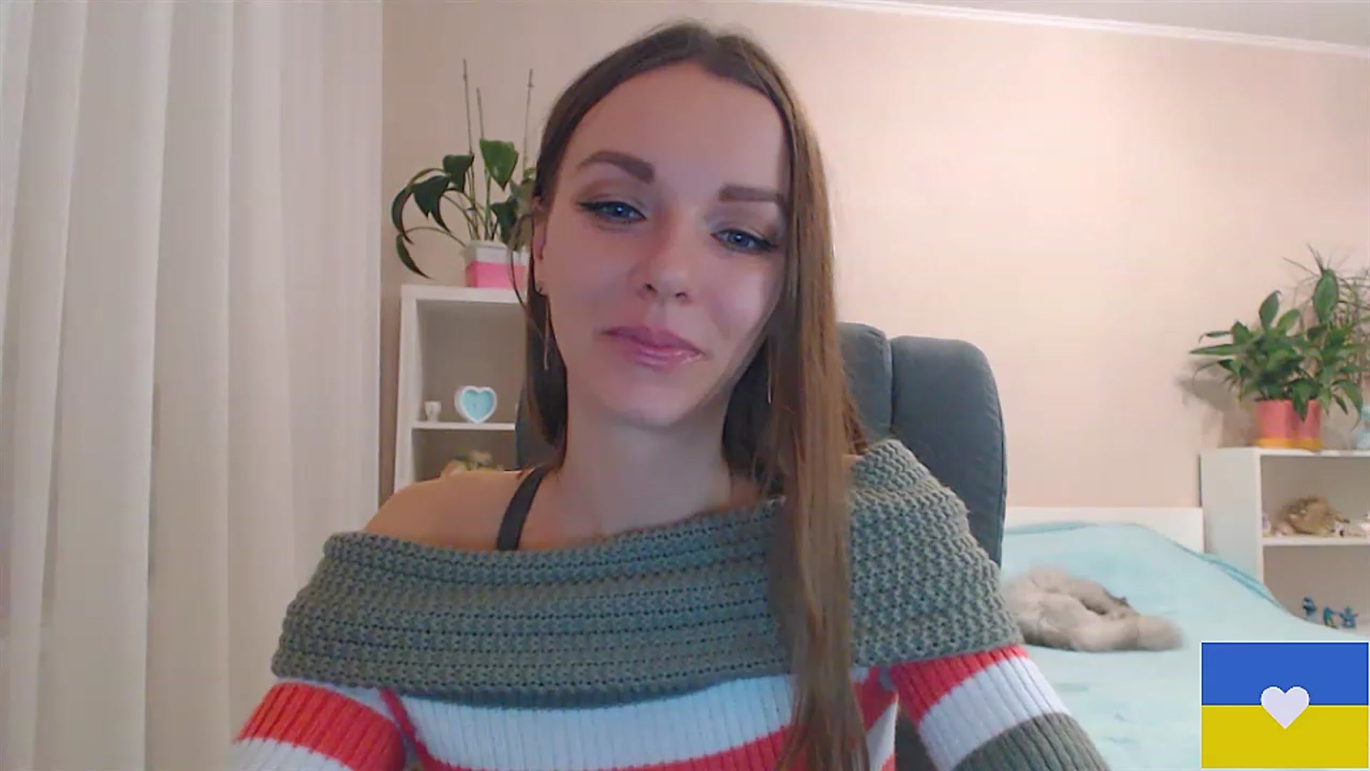 Gallery image thumbnail from Divine_Phenix's myfreecams stream on, 02/13/2023, 17:12 image 6 of 20