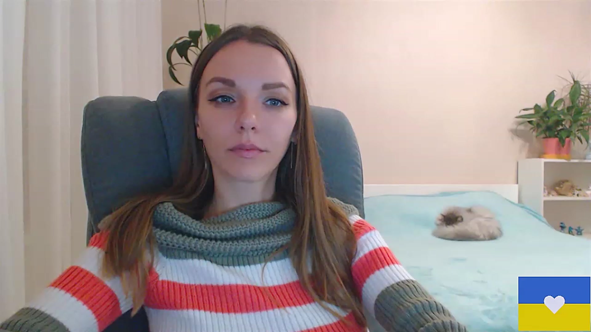 Gallery image thumbnail from Divine_Phenix's myfreecams stream on, 02/13/2023, 18:42 image 7 of 20