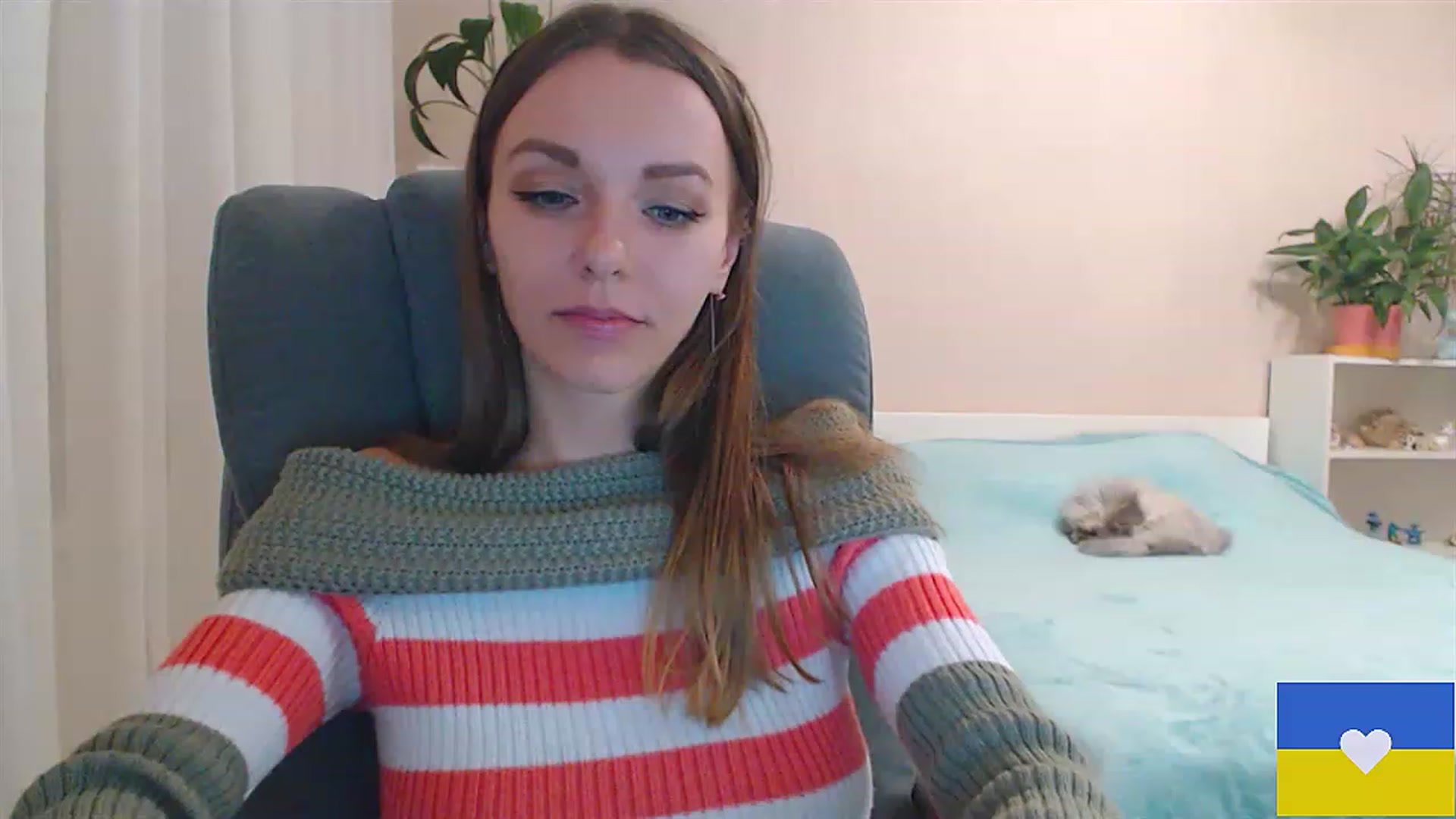 Gallery image thumbnail from Divine_Phenix's myfreecams stream on, 02/13/2023, 18:42 image 13 of 20