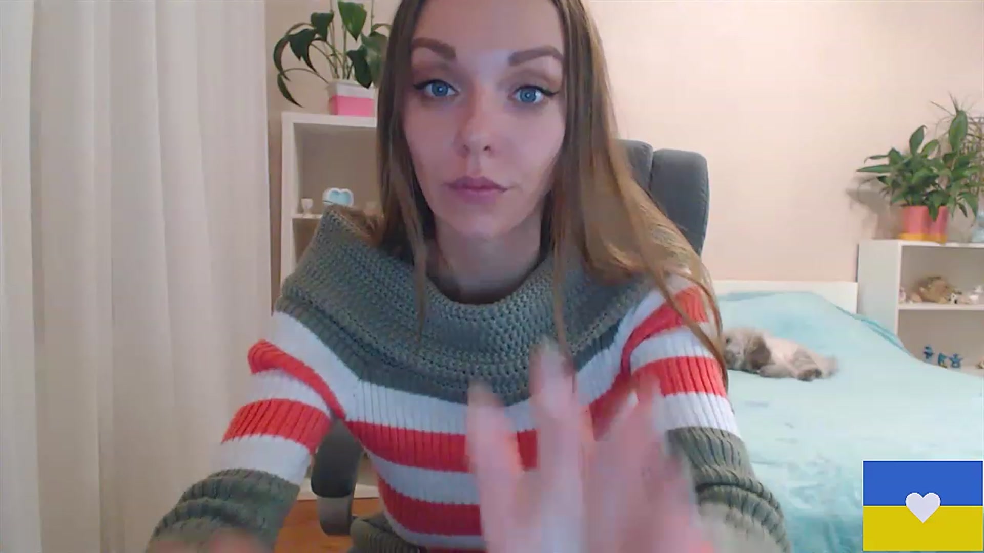 Gallery image thumbnail from Divine_Phenix's myfreecams stream on, 02/13/2023, 18:42 image 18 of 20