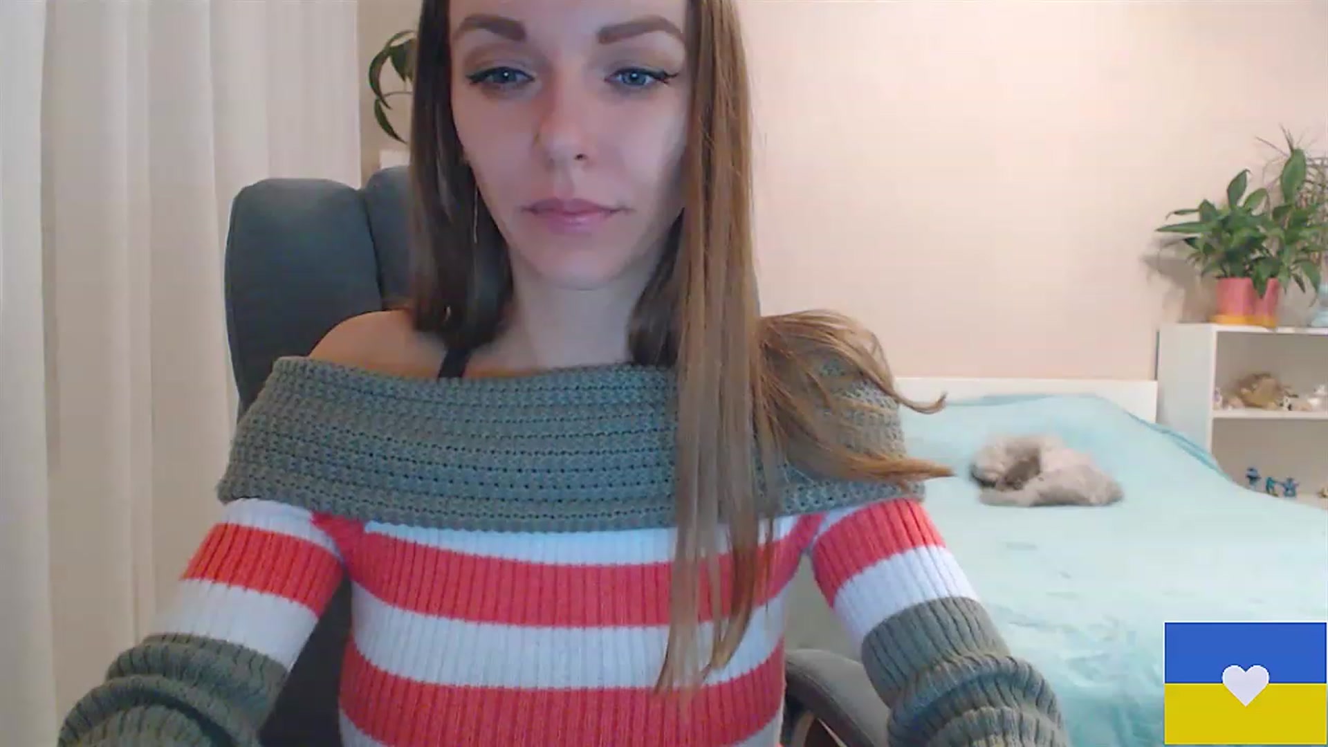 Gallery image thumbnail from Divine_Phenix's myfreecams stream on, 02/13/2023, 18:42 image 11 of 20