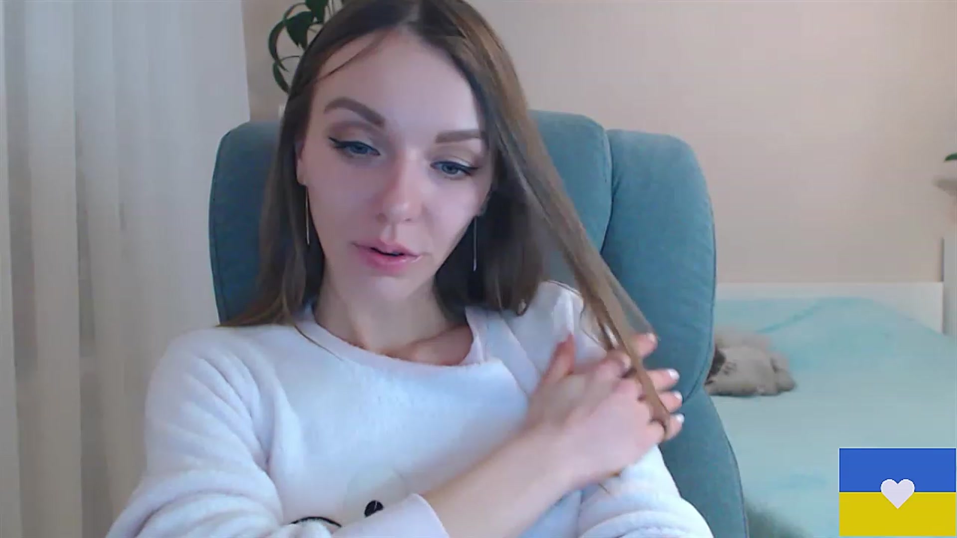 Gallery image thumbnail from Divine_Phenix's myfreecams stream on, 02/18/2023, 19:50 image 9 of 20