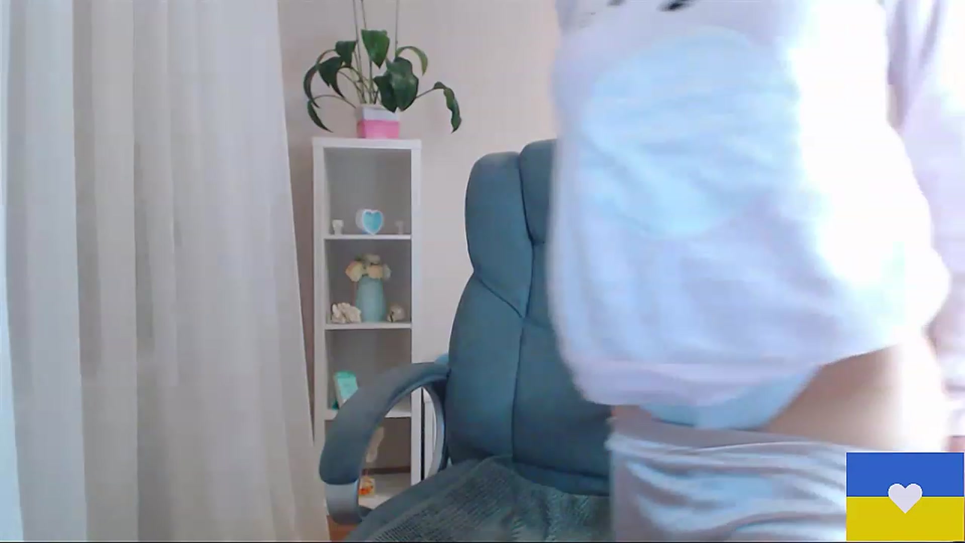 Gallery image thumbnail from Divine_Phenix's myfreecams stream on, 02/18/2023, 19:50 image 13 of 20
