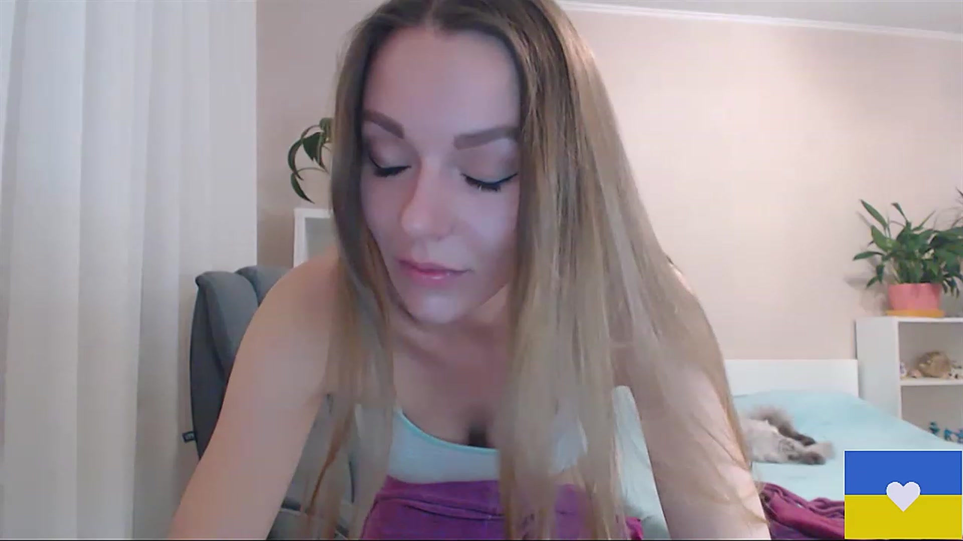 Gallery image thumbnail from Divine_Phenix's myfreecams stream on, 02/19/2023, 20:45 image 3 of 20