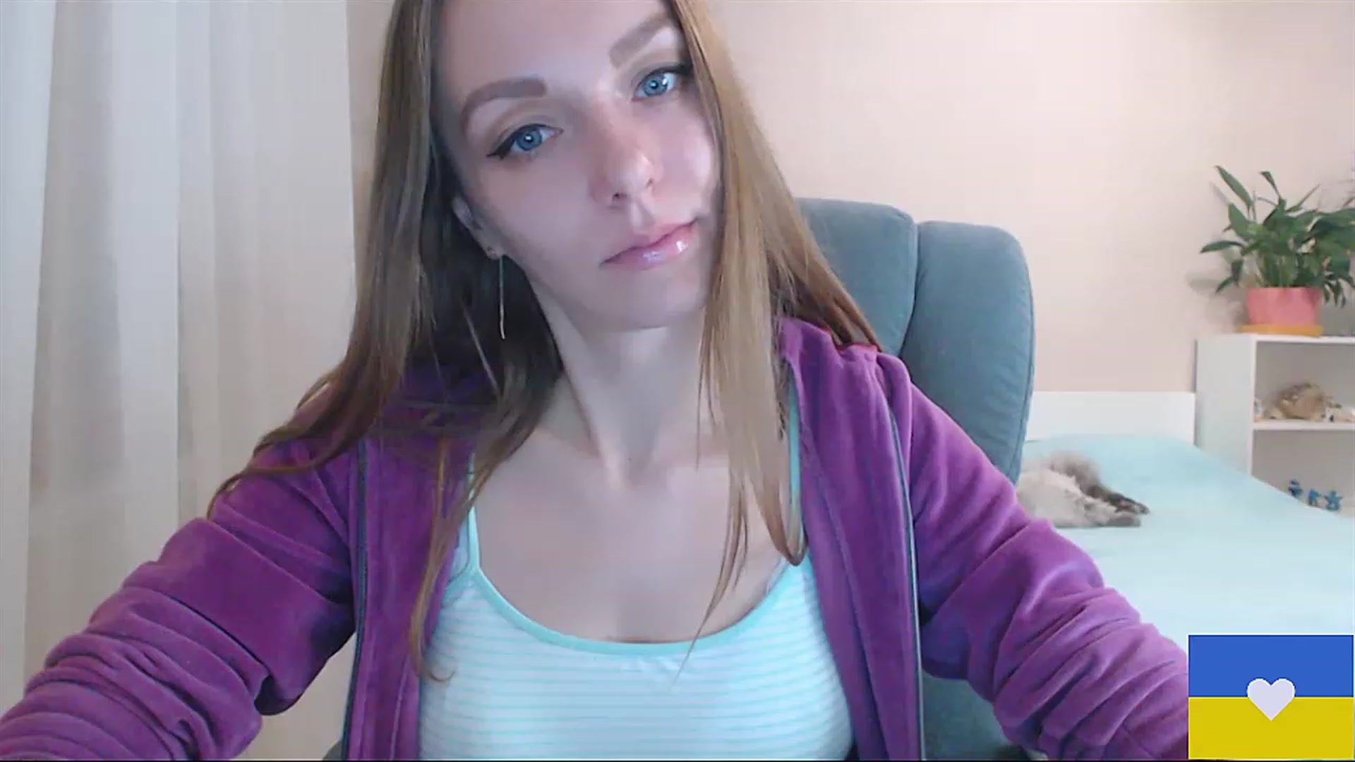 Gallery image thumbnail from Divine_Phenix's myfreecams stream on, 02/19/2023, 21:32 image 18 of 20