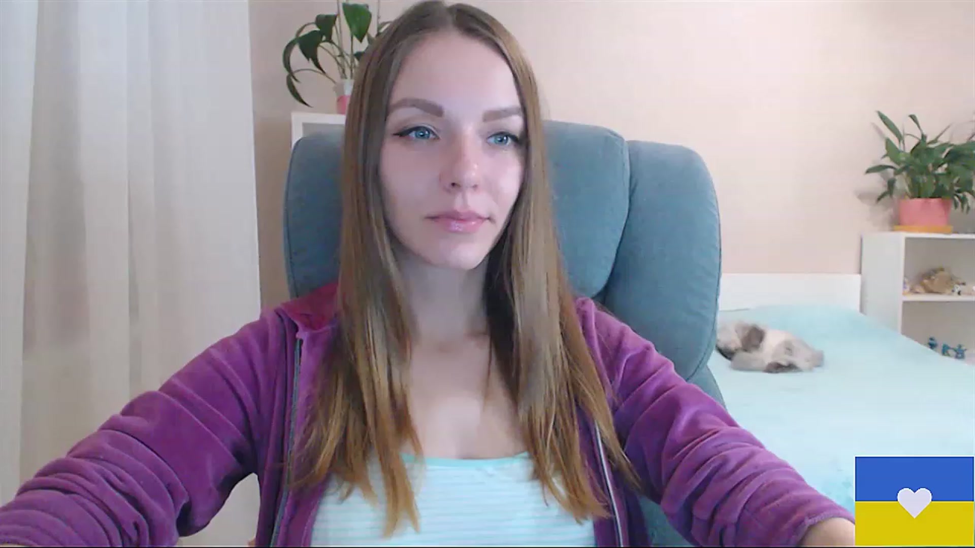 Gallery image thumbnail from Divine_Phenix's myfreecams stream on, 02/19/2023, 21:32 image 1 of 20