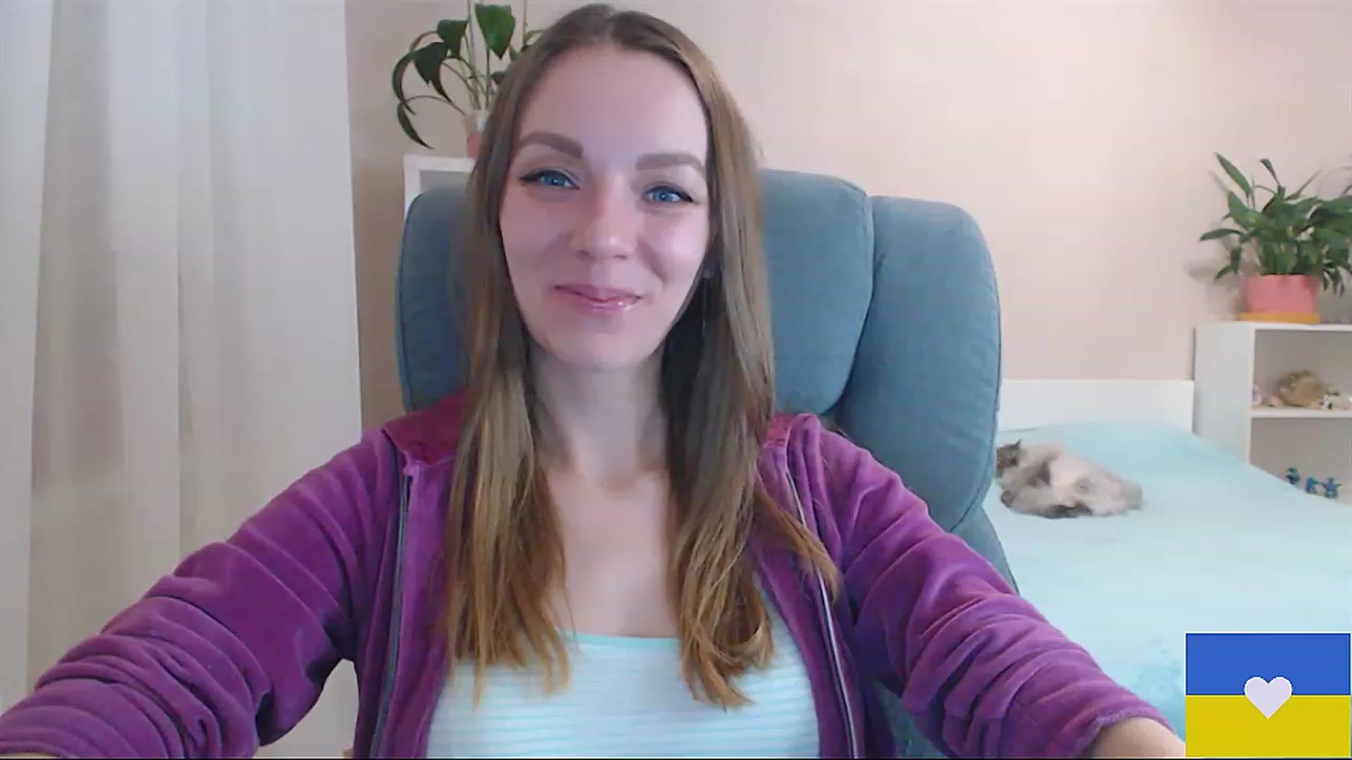 Gallery image thumbnail from Divine_Phenix's myfreecams stream on, 02/19/2023, 21:32 image 5 of 20