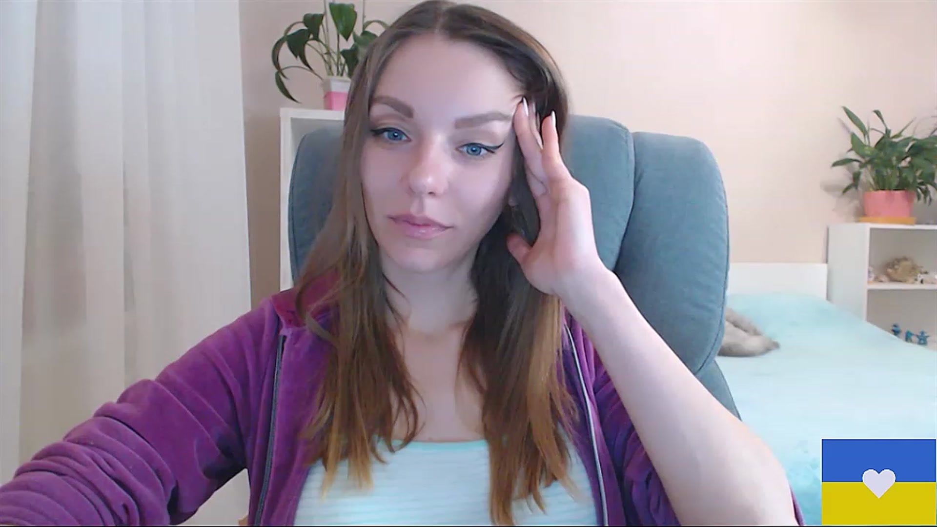 Gallery image thumbnail from Divine_Phenix's myfreecams stream on, 02/19/2023, 21:32 image 11 of 20