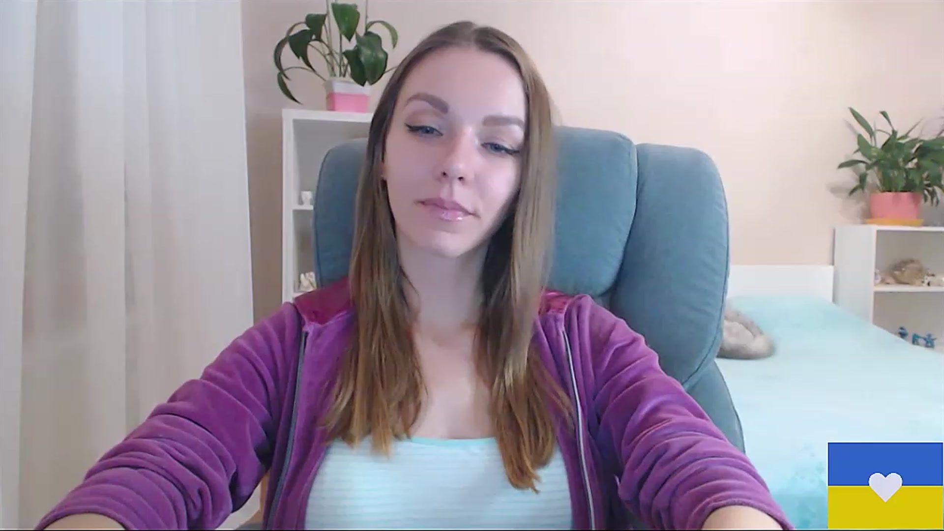 Gallery image thumbnail from Divine_Phenix's myfreecams stream on, 02/19/2023, 21:32 image 8 of 20