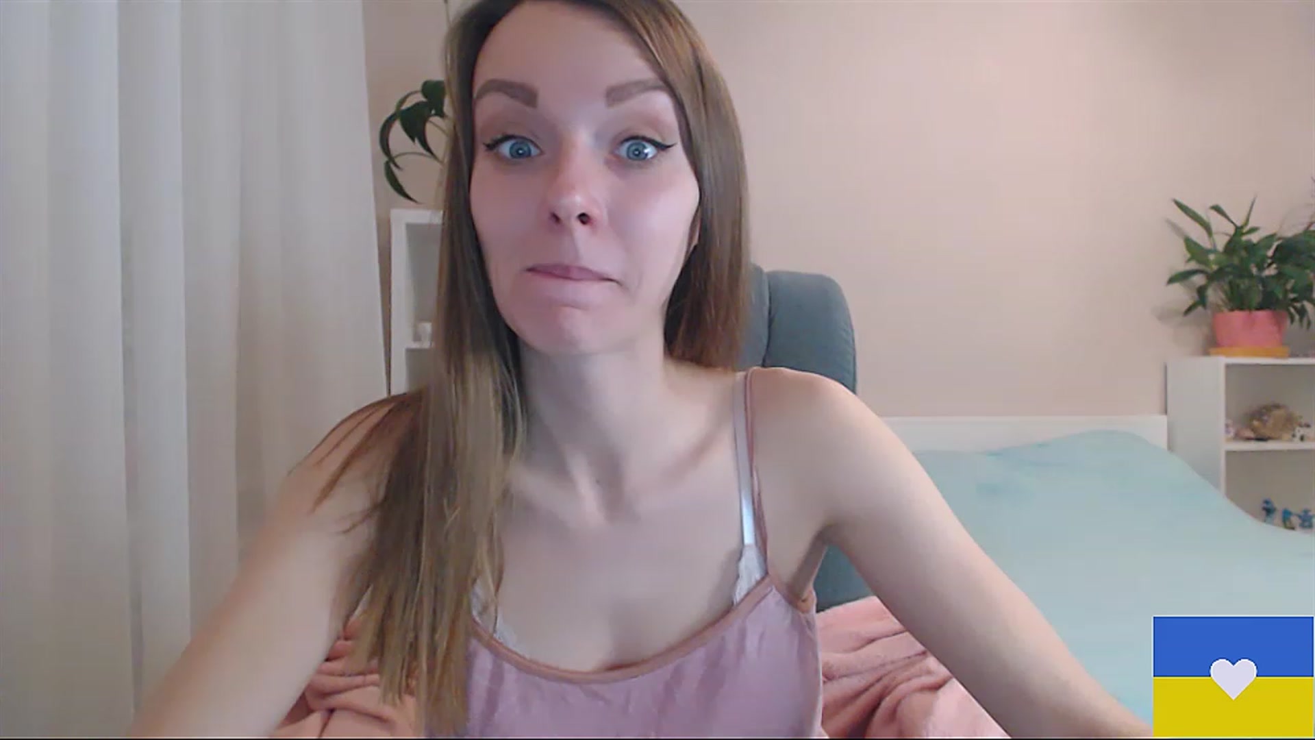 Gallery image thumbnail from Divine_Phenix's myfreecams stream on, 02/20/2023, 21:55 image 19 of 20