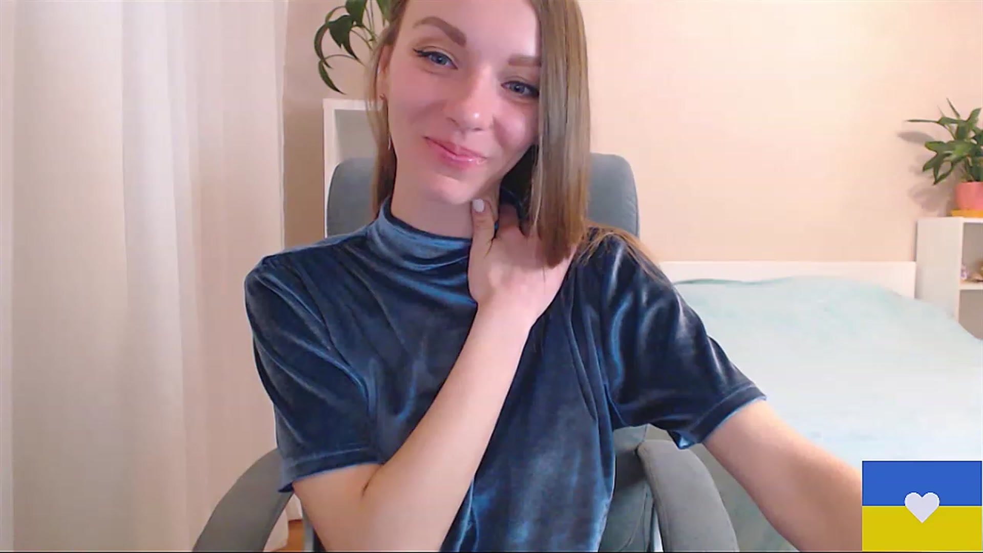Gallery image thumbnail from Divine_Phenix's myfreecams stream on, 02/23/2023, 20:10 image 13 of 20