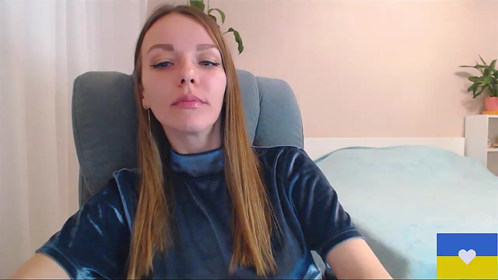 Gallery image thumbnail from Divine_Phenix's myfreecams stream on, 02/23/2023, 22:10 image 5 of 20
