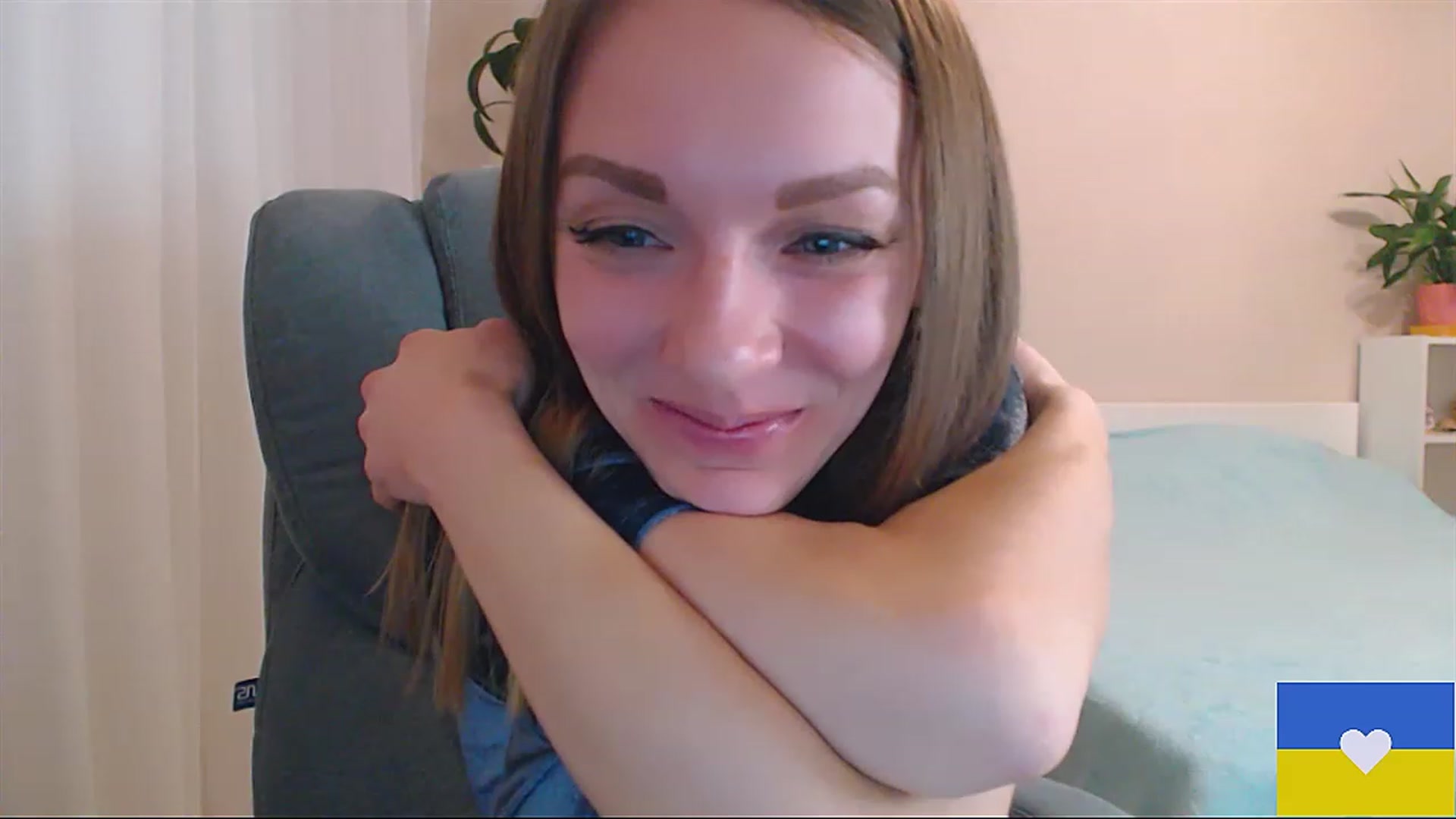 Gallery image thumbnail from Divine_Phenix's myfreecams stream on, 02/23/2023, 22:10 image 13 of 20