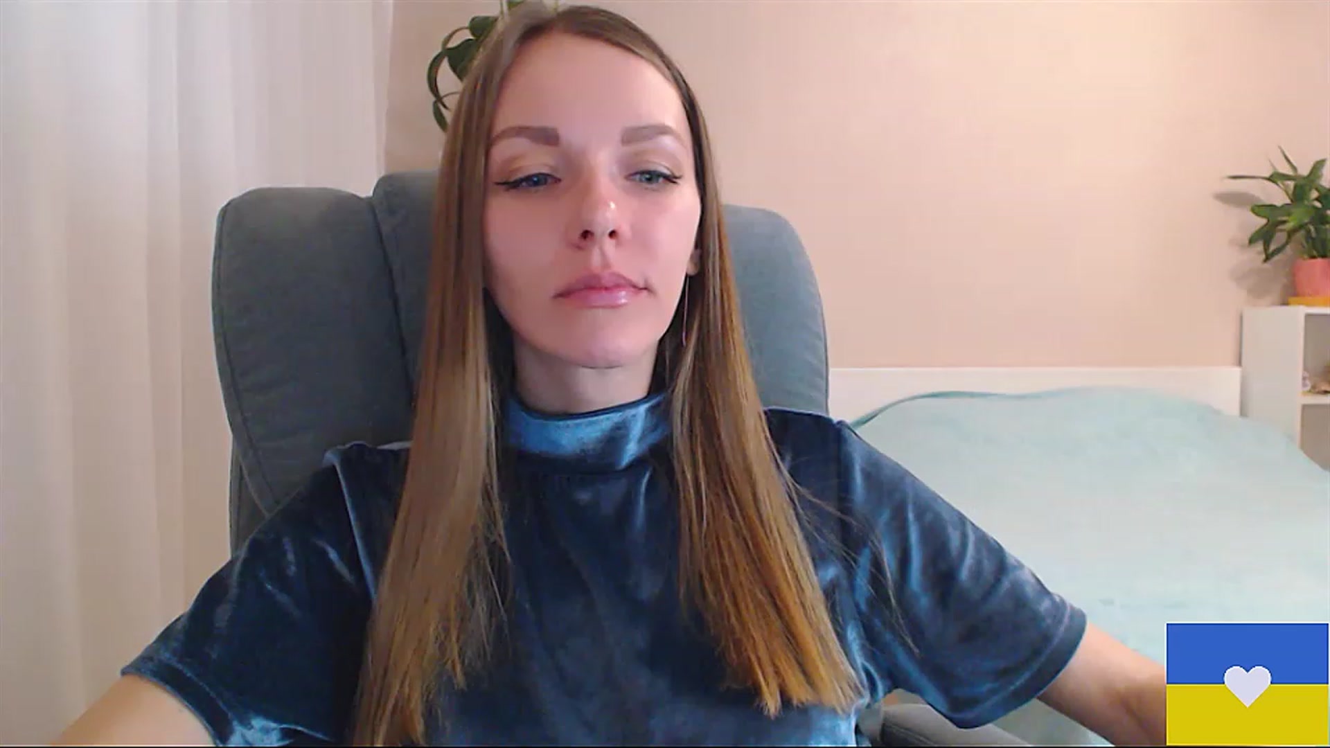 Gallery image thumbnail from Divine_Phenix's myfreecams stream on, 02/23/2023, 22:10 image 3 of 20