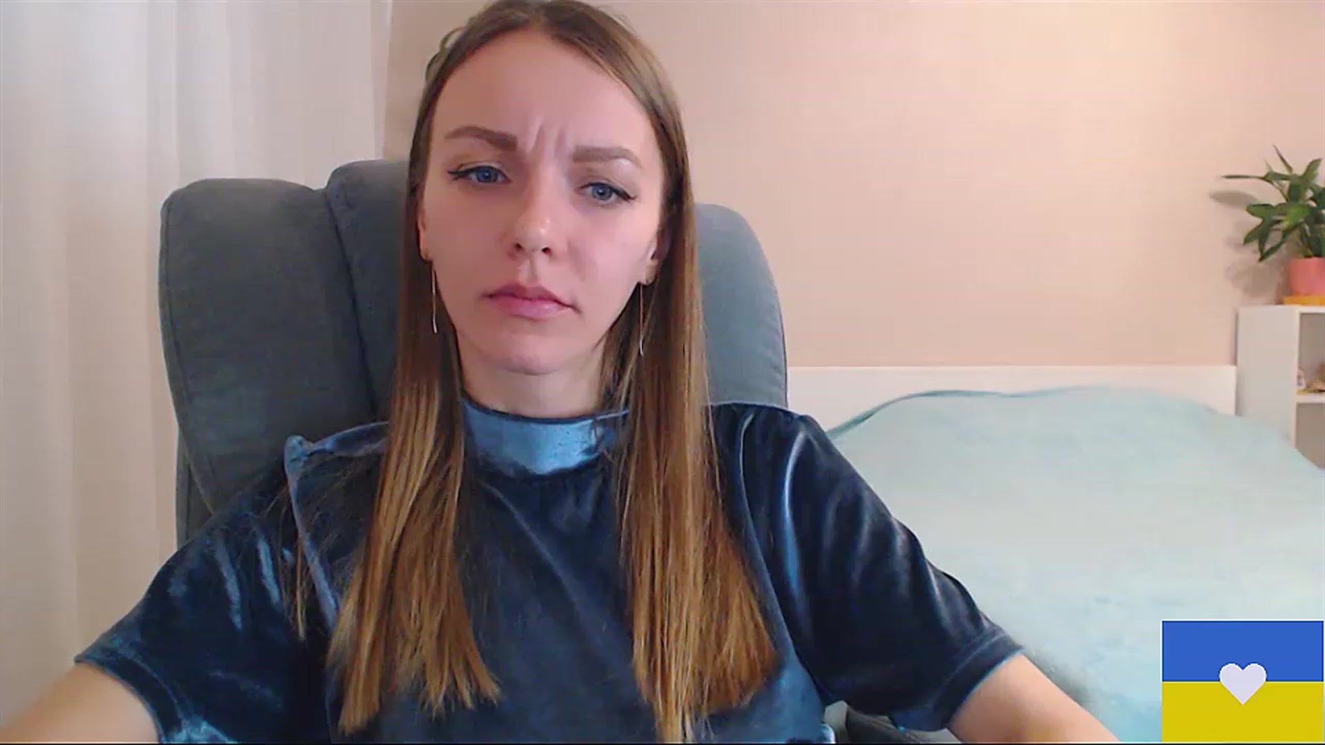 Gallery image thumbnail from Divine_Phenix's myfreecams stream on, 02/23/2023, 22:10 image 18 of 20