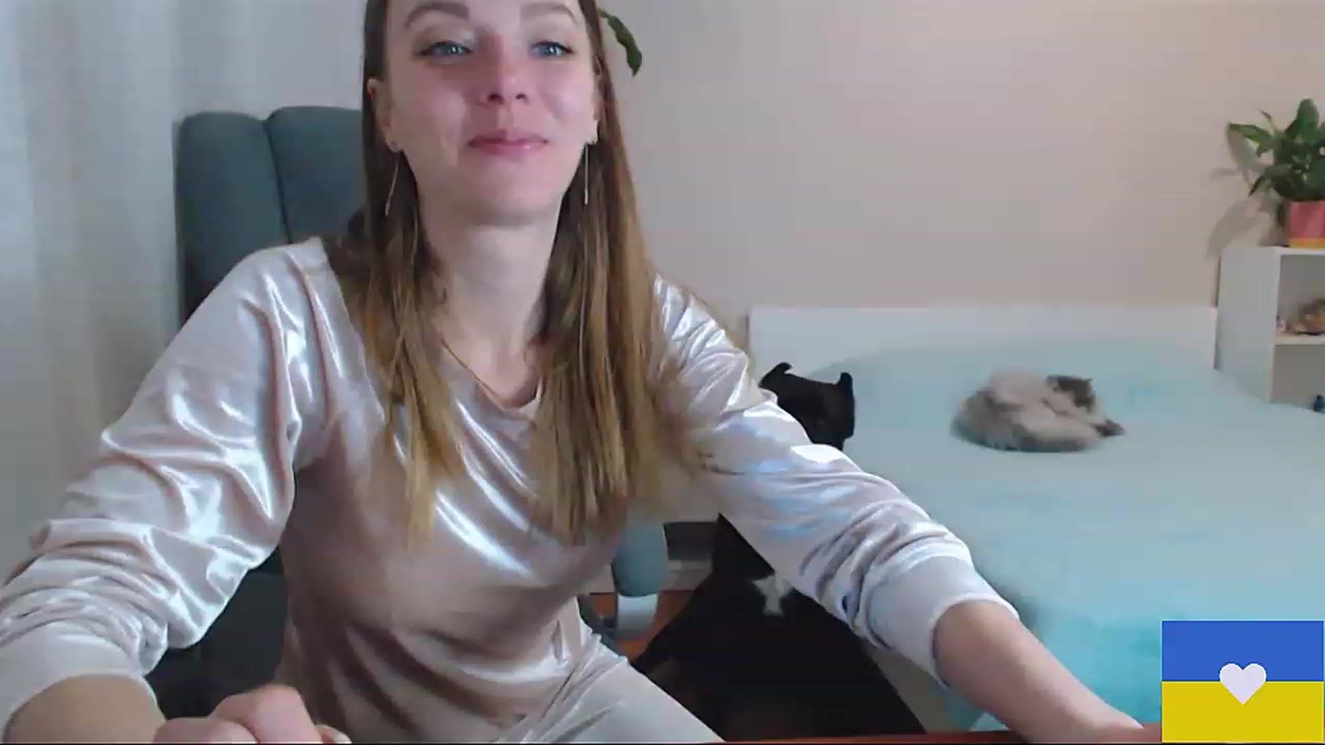 Gallery image thumbnail from Divine_Phenix's myfreecams stream on, 03/07/2023, 21:53 image 9 of 20