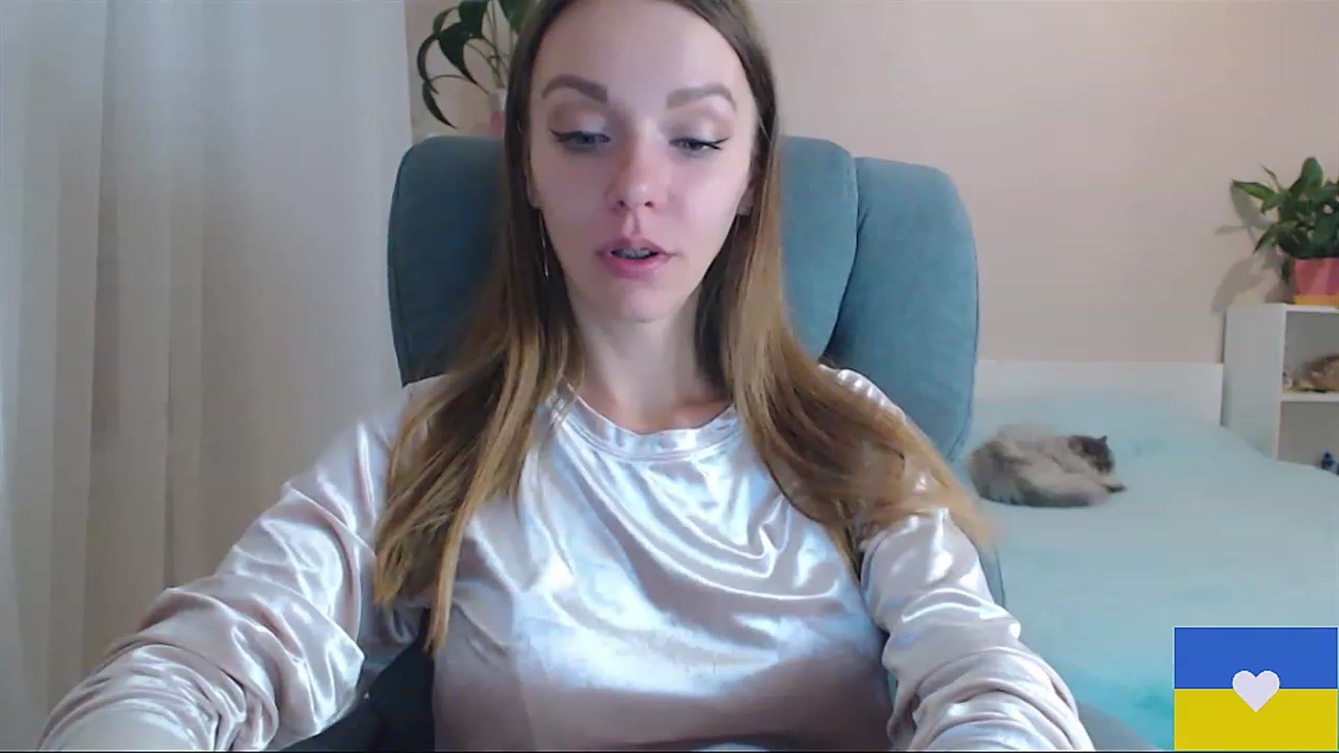Gallery image thumbnail from Divine_Phenix's myfreecams stream on, 03/07/2023, 21:53 image 16 of 20