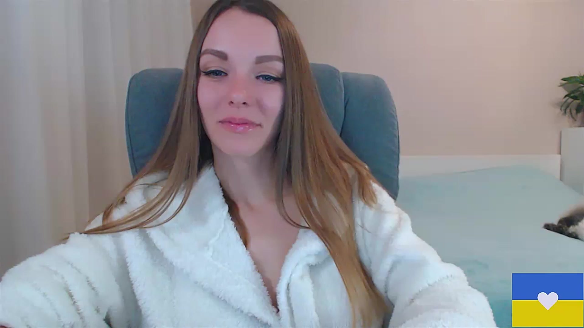 Gallery image thumbnail from Divine_Phenix's myfreecams stream on, 03/23/2023, 20:26 image 14 of 20