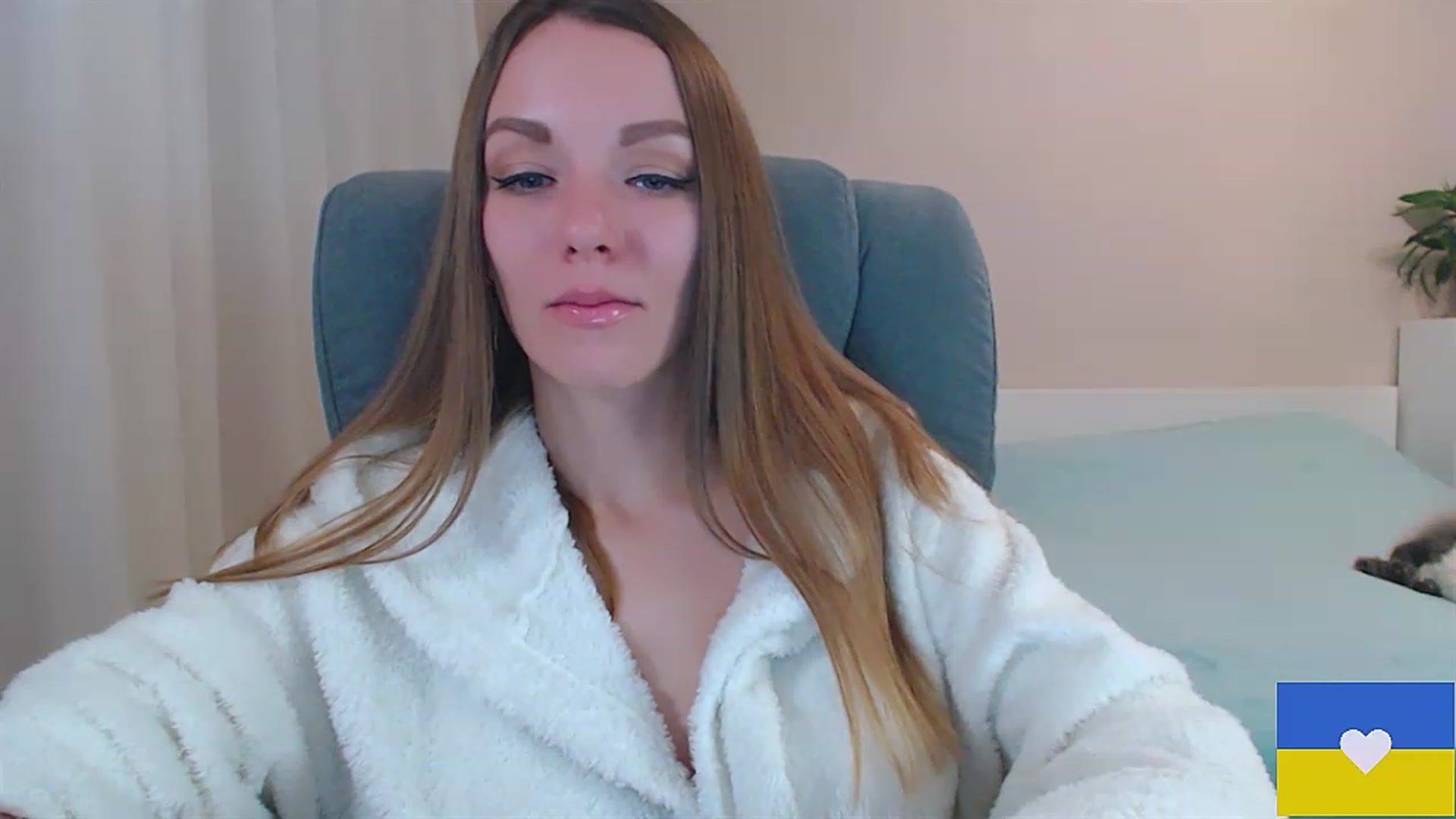 Gallery image thumbnail from Divine_Phenix's myfreecams stream on, 03/23/2023, 20:26 image 13 of 20