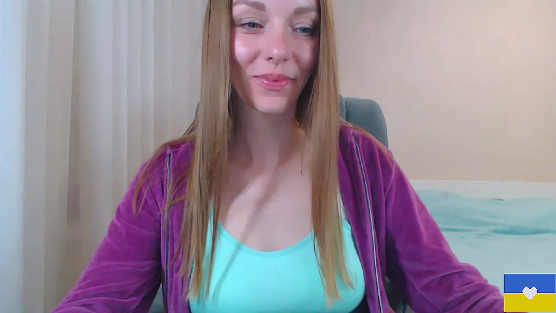 Gallery image thumbnail from Divine_Phenix's myfreecams stream on, 04/28/2023, 20:10 image 14 of 20