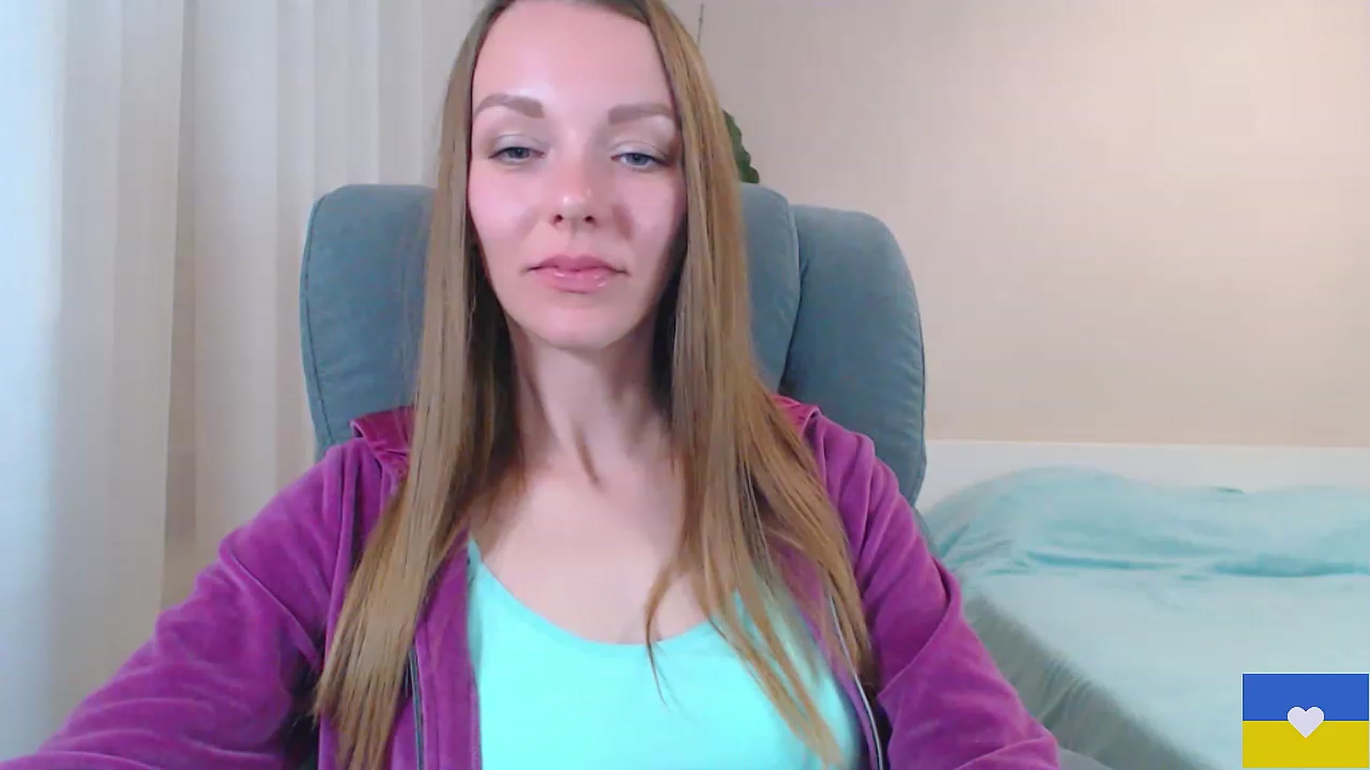 Gallery image thumbnail from Divine_Phenix's myfreecams stream on, 04/28/2023, 20:10 image 16 of 20